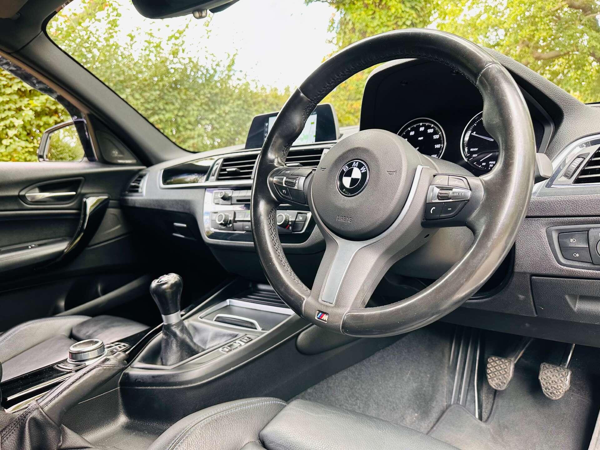 BMW 1 Series view 16