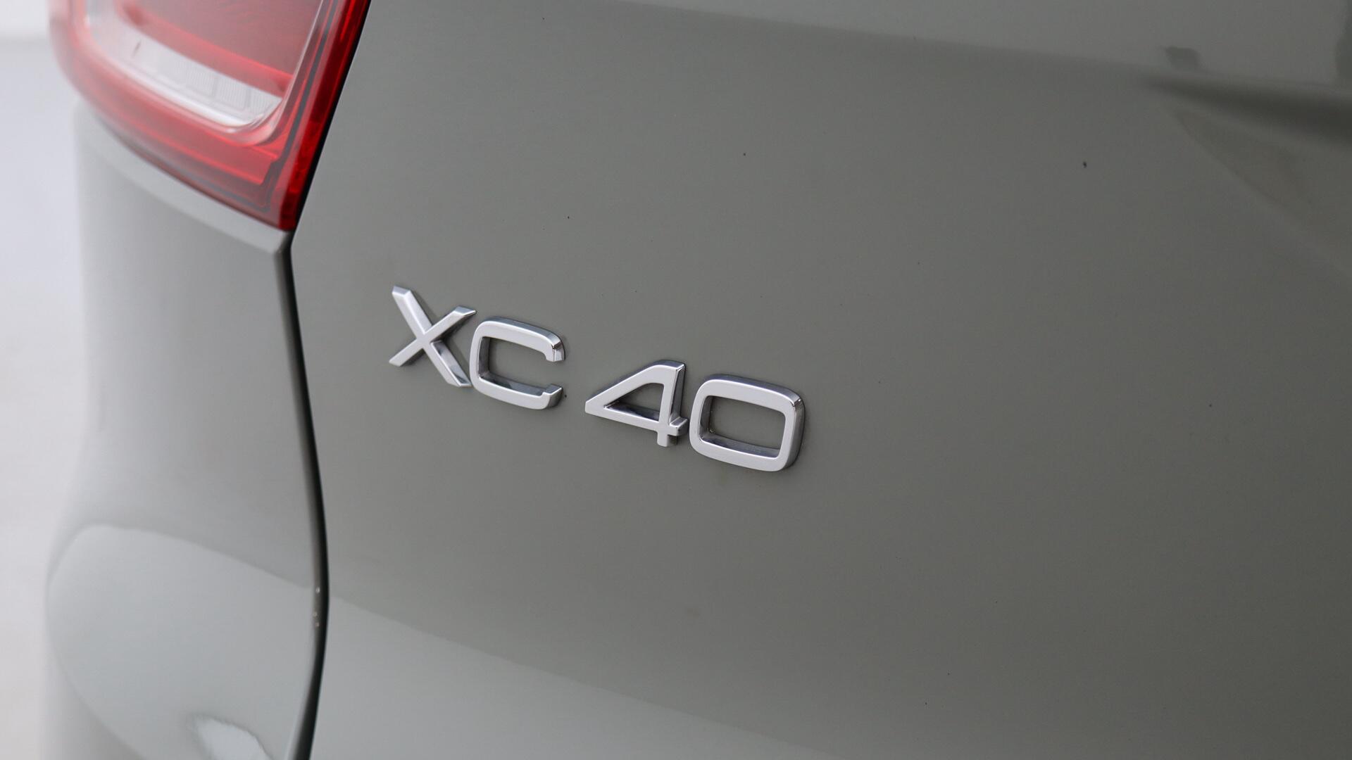 Volvo XC40 view 47
