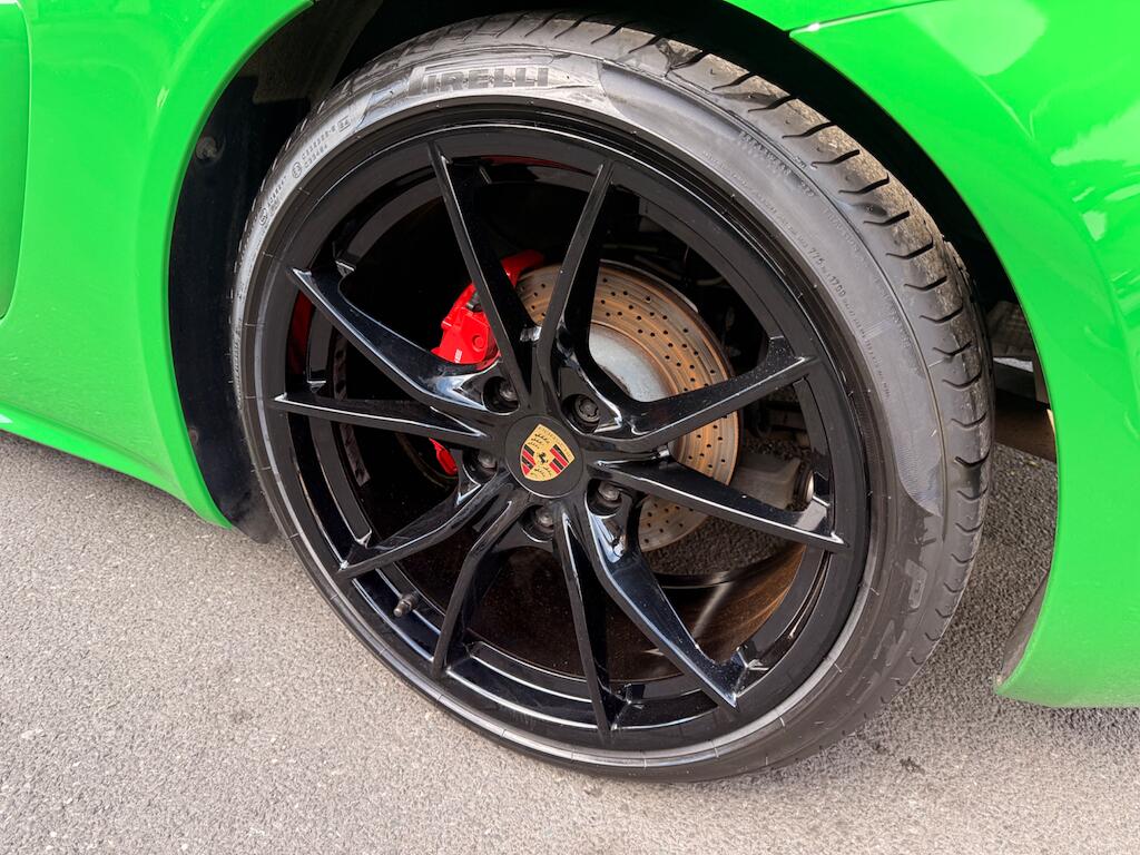 Porsche Cayman view 20