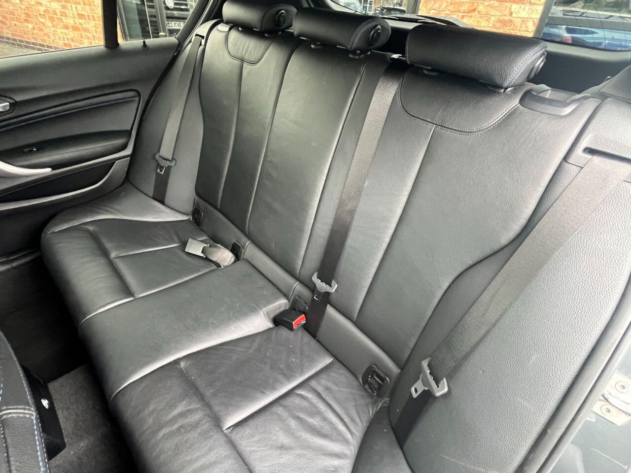 BMW 1 Series view 13