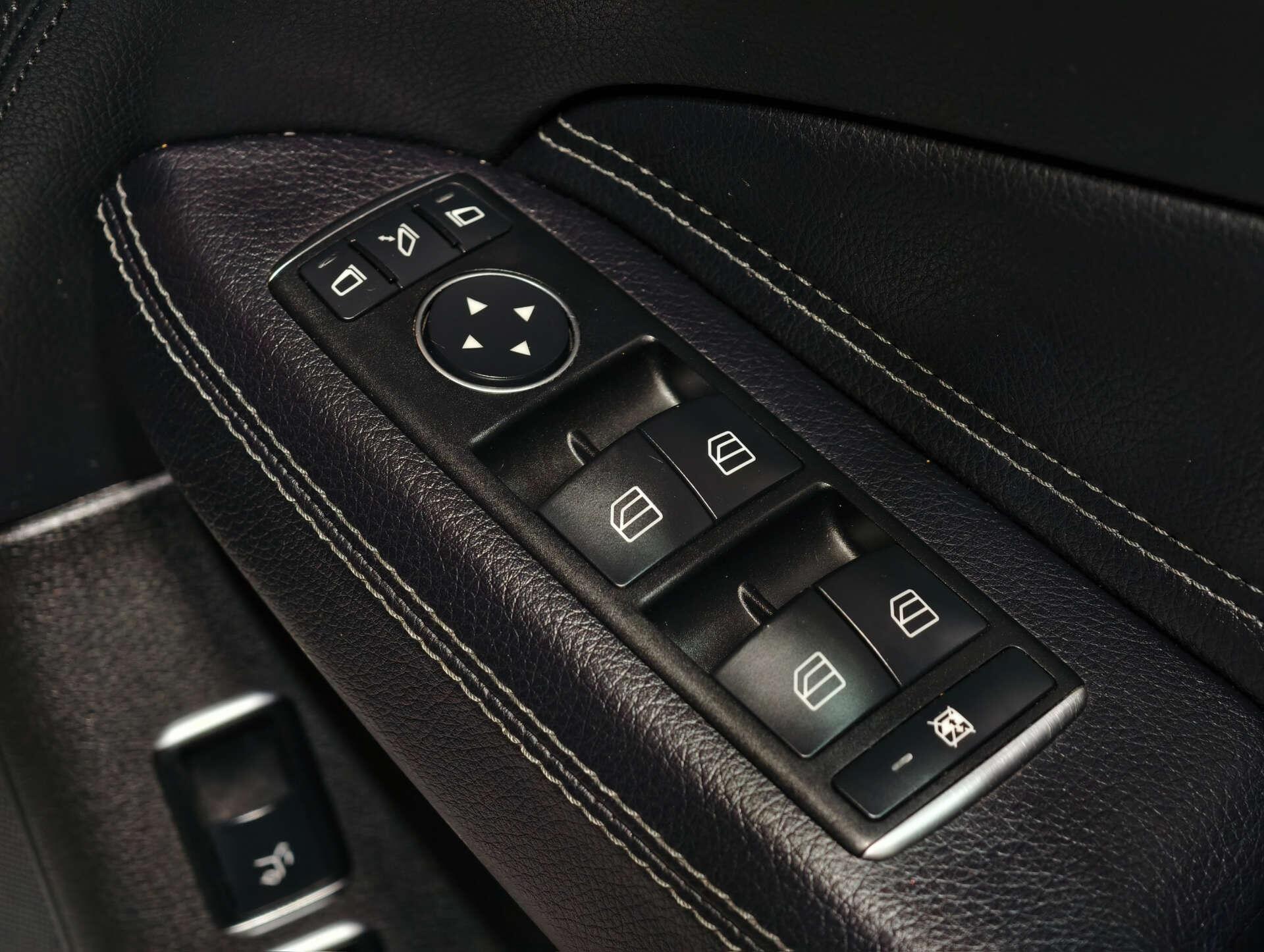 Mercedes-Benz GLS view 31