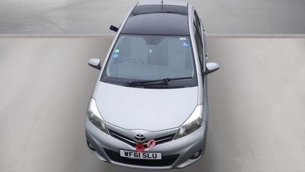 Toyota Yaris view 7