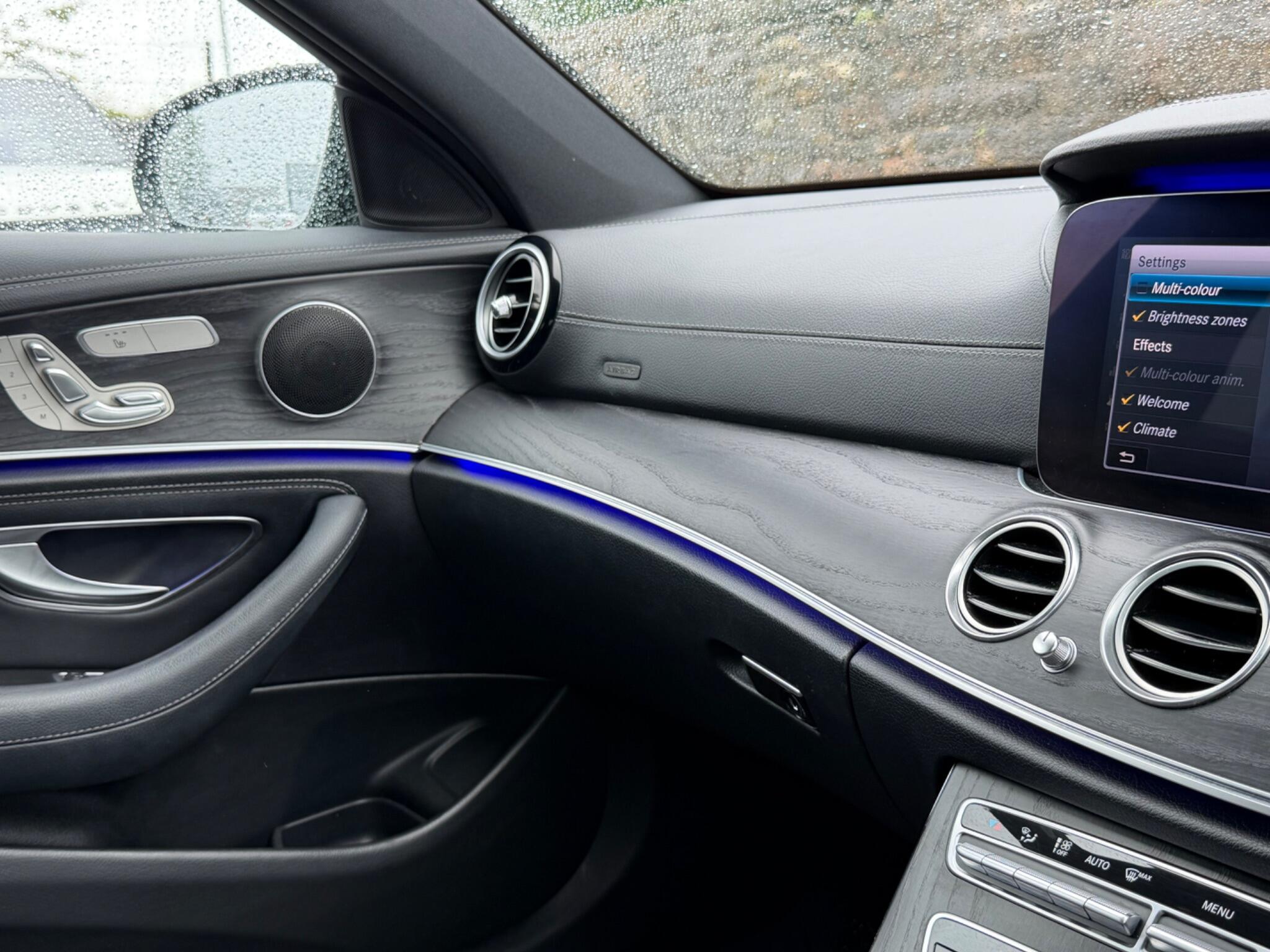 Mercedes-Benz E-Class view 47
