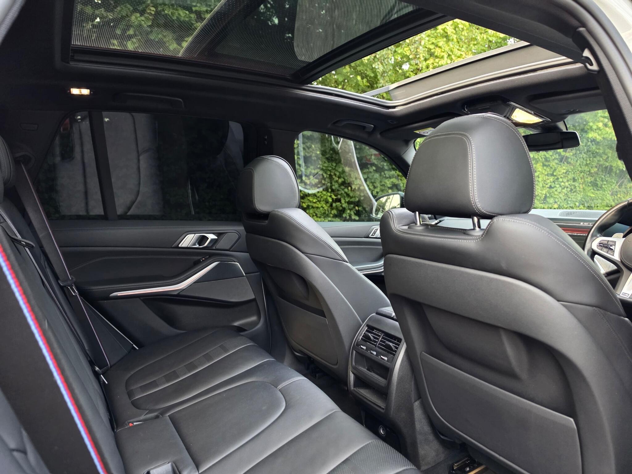 BMW X5 view 6