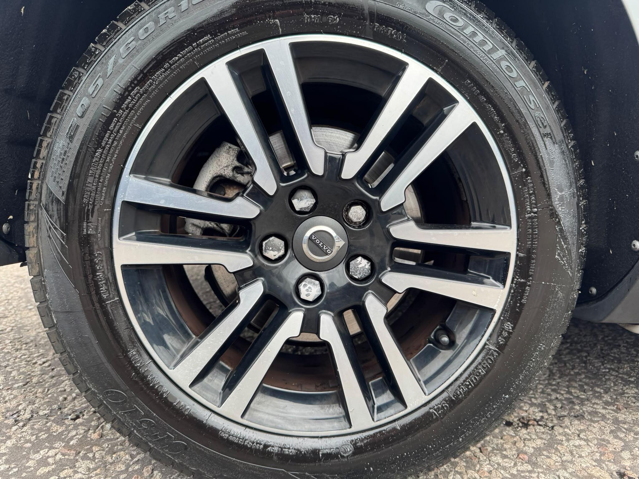 Volvo V40 Cross Country view 84