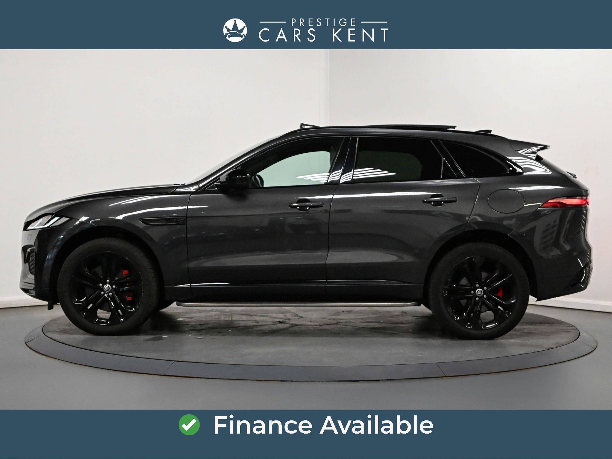 Jaguar F-Pace view 4