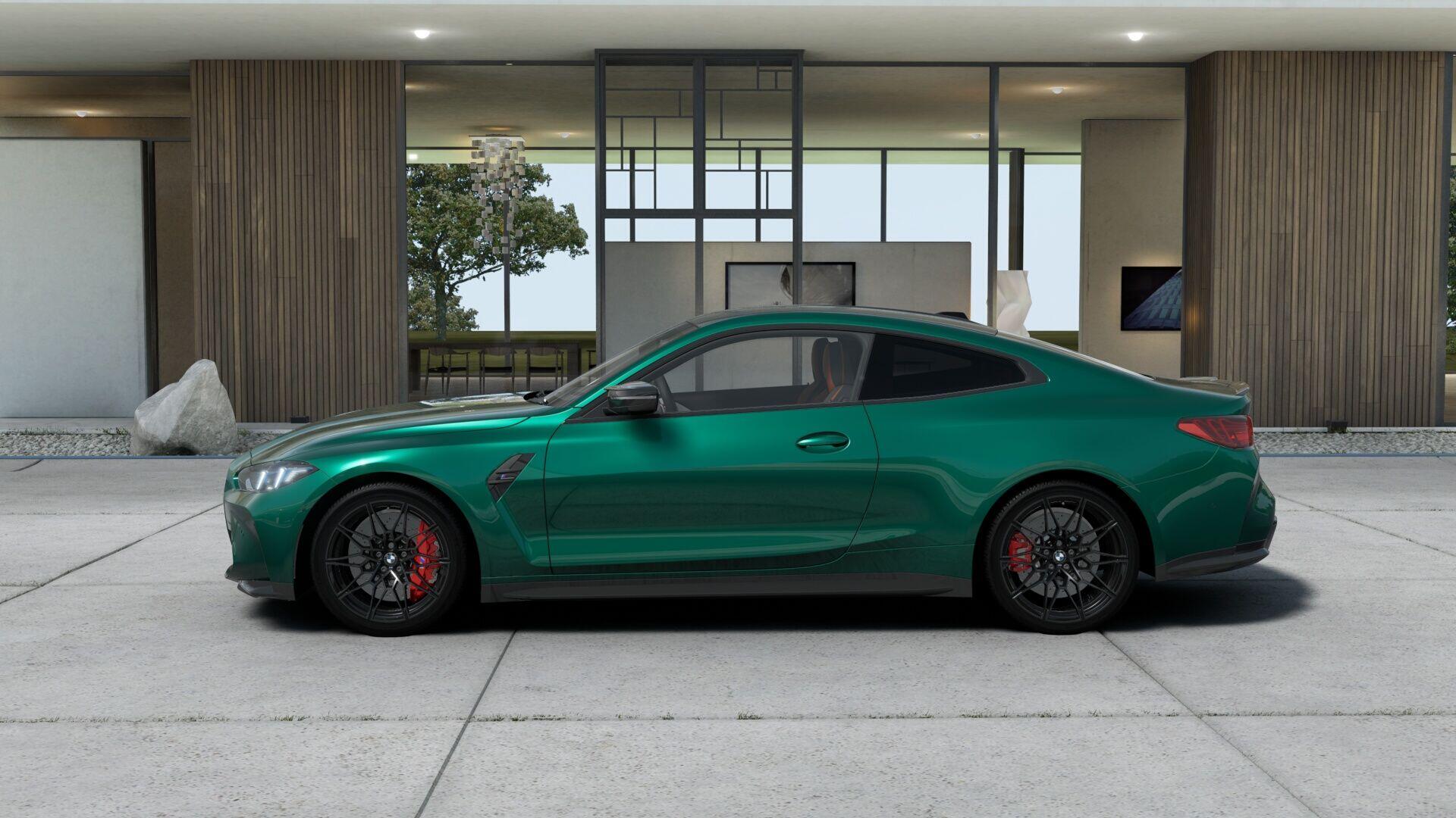 BMW M4 view 4