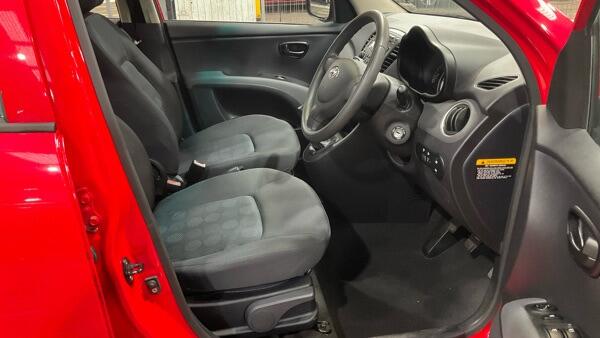 Hyundai I10 view 13