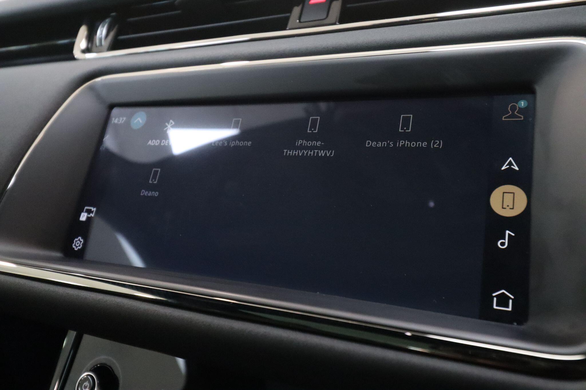 Land Rover Range Rover Evoque view 26