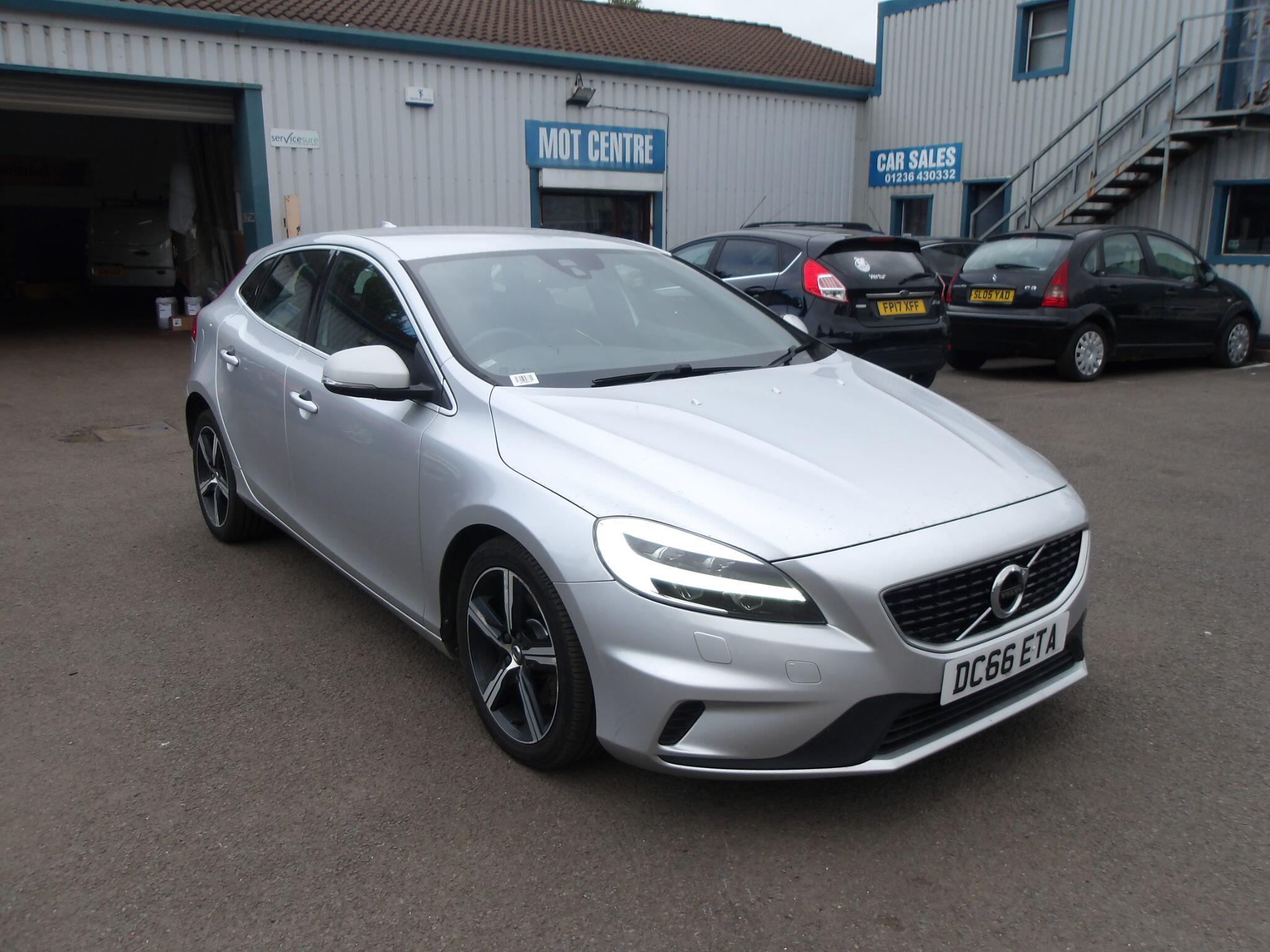 2016 Volvo V40 in Silver for sale