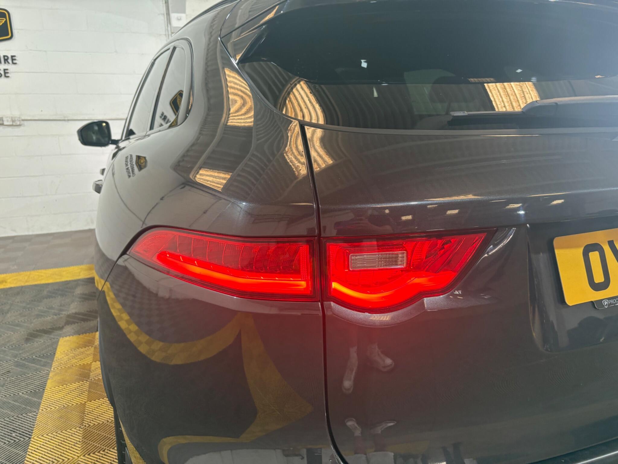 Jaguar F-Pace view 62