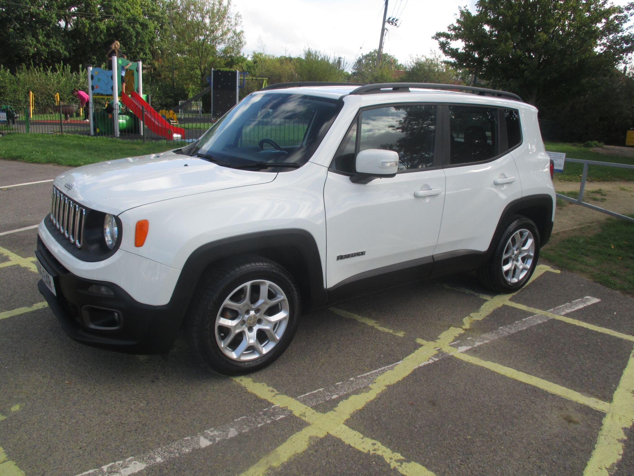 Jeep Renegade view 23