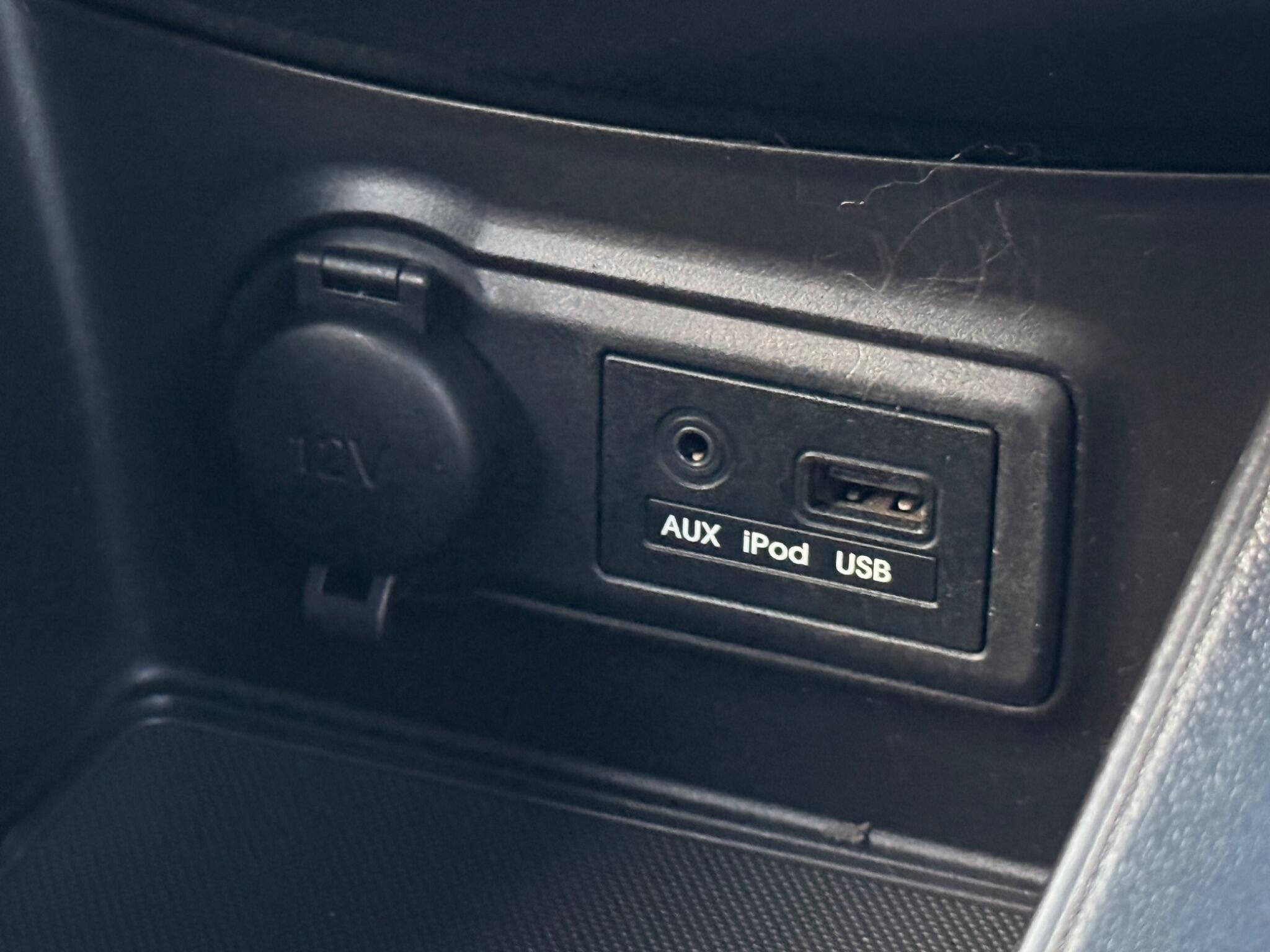 Kia Venga - Image 57