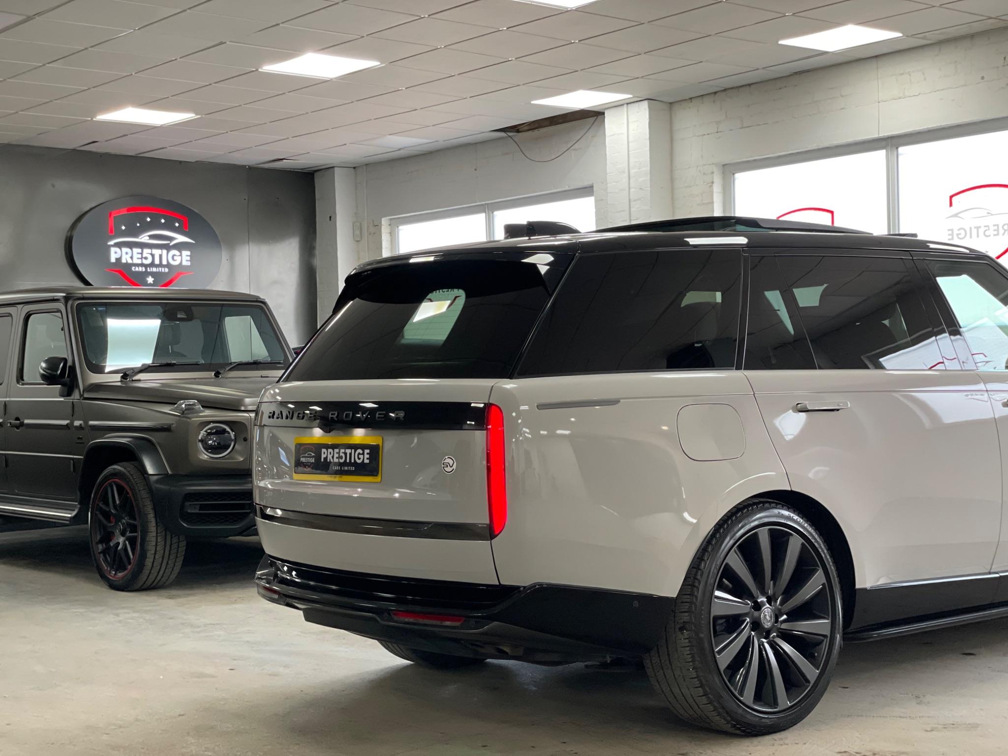 Land Rover Range Rover view 9
