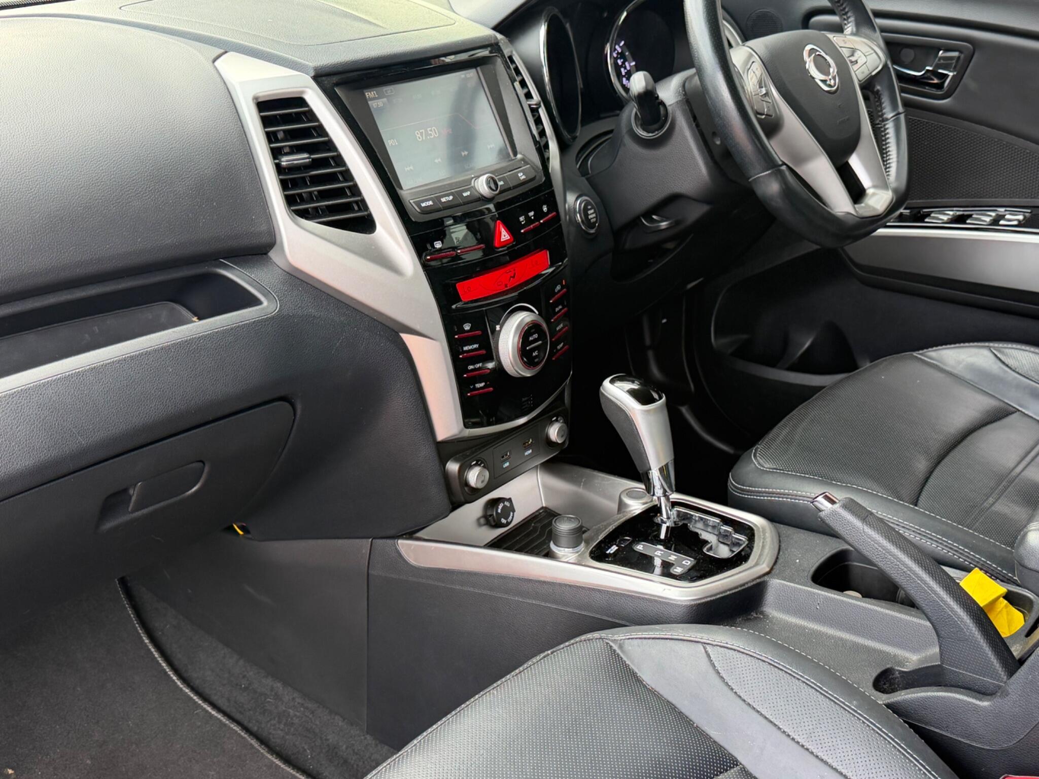 KGM Tivoli view 21