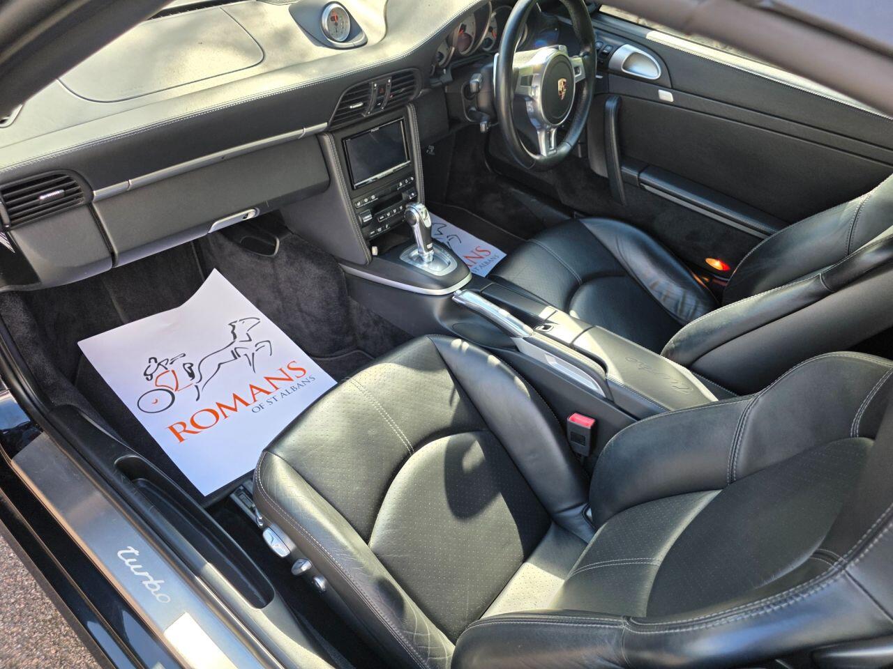 Porsche 911 view 38