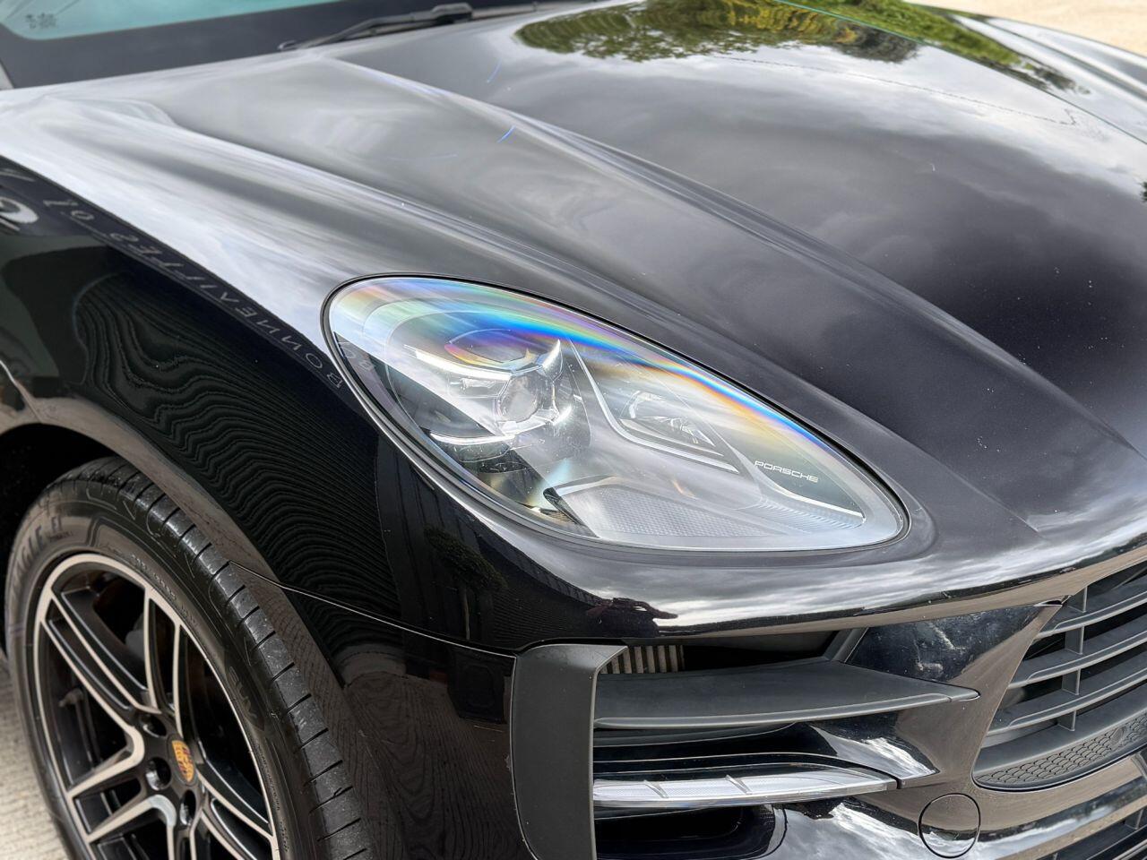 Porsche Macan view 14