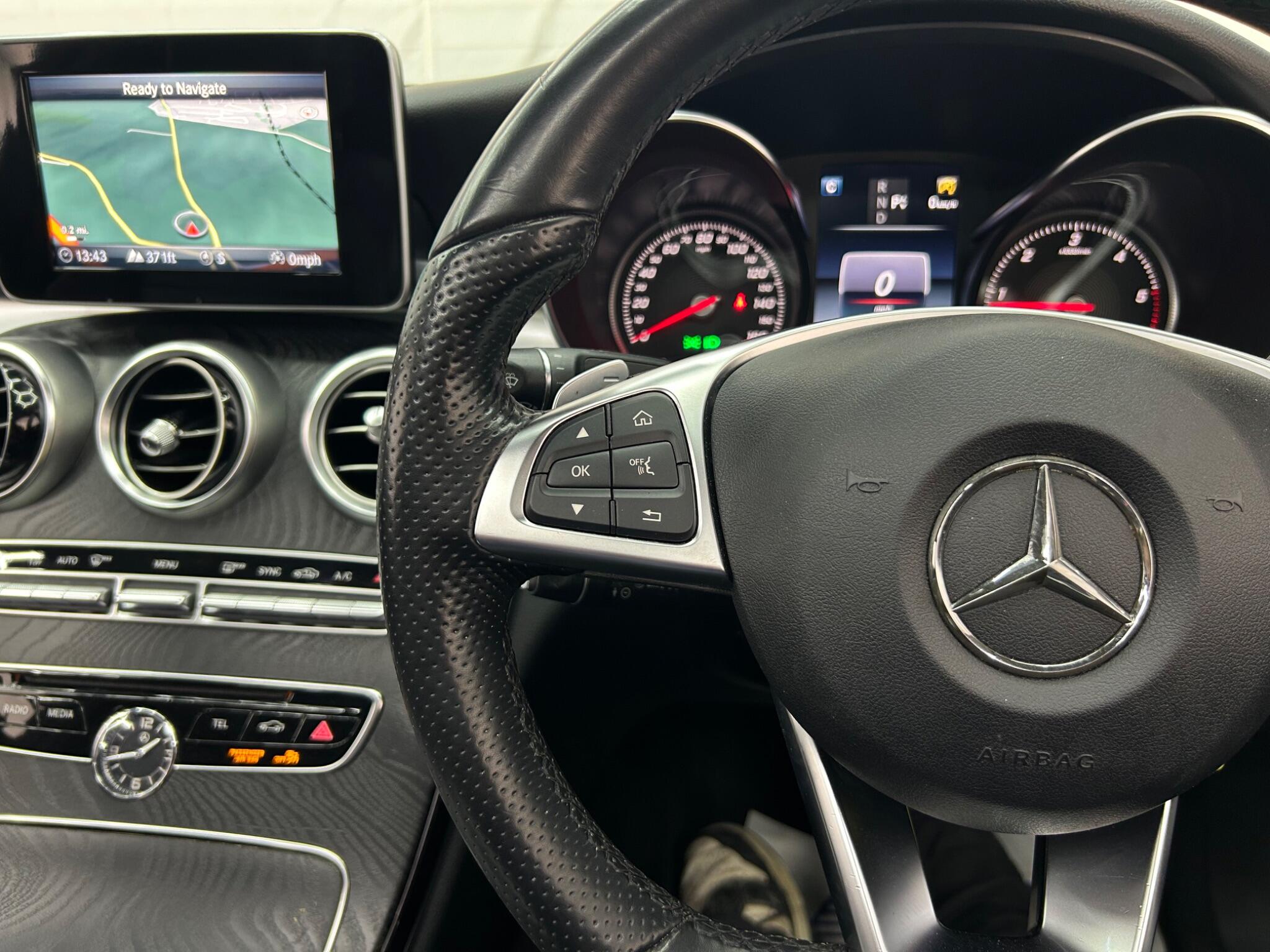 Mercedes-Benz C Class view 43
