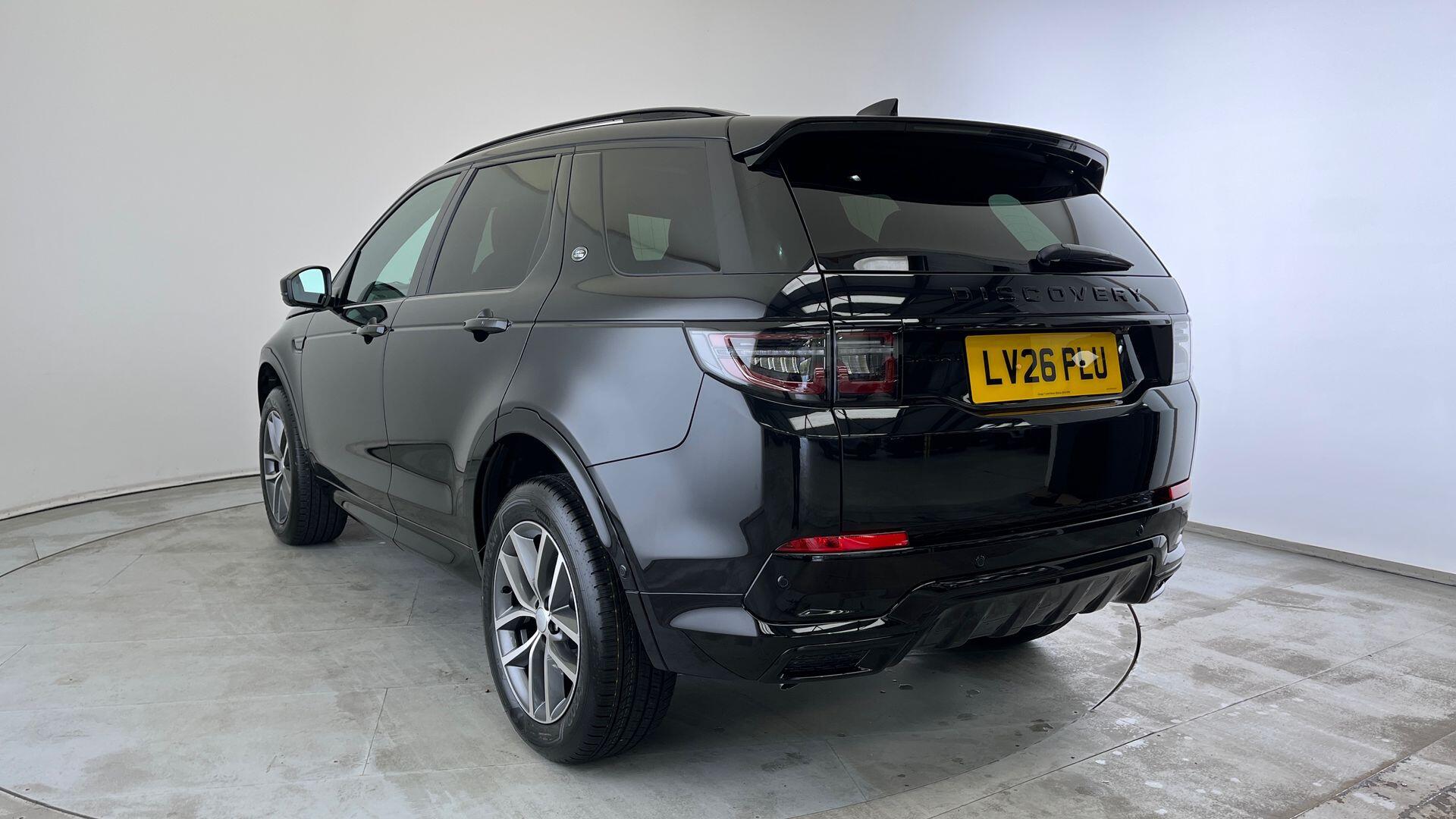 Land Rover Discovery Sport view 33