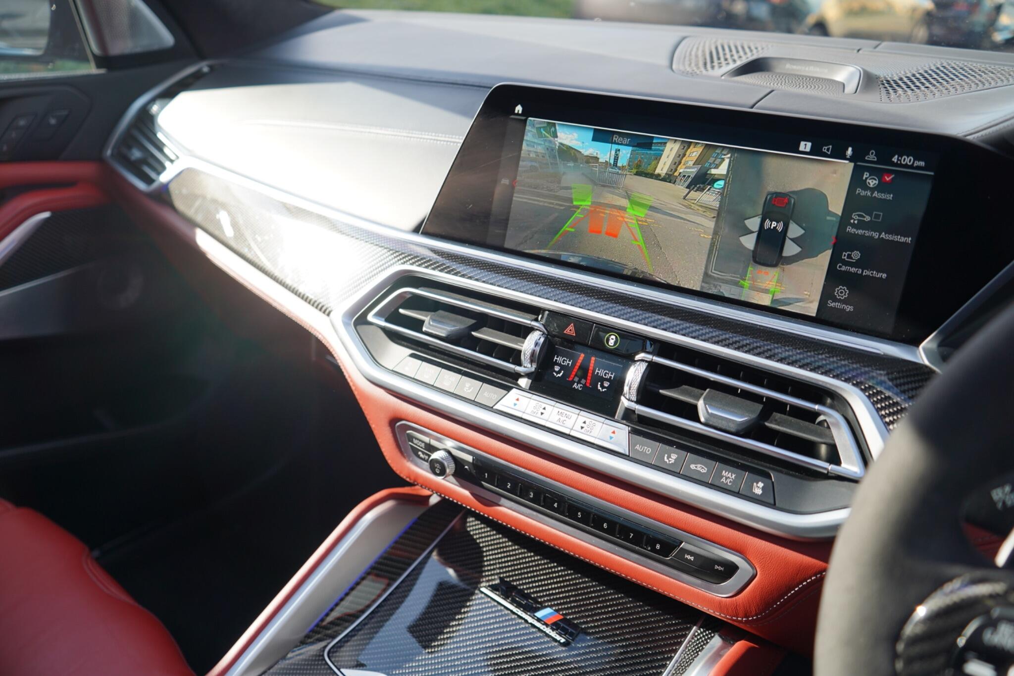BMW X5 M view 18
