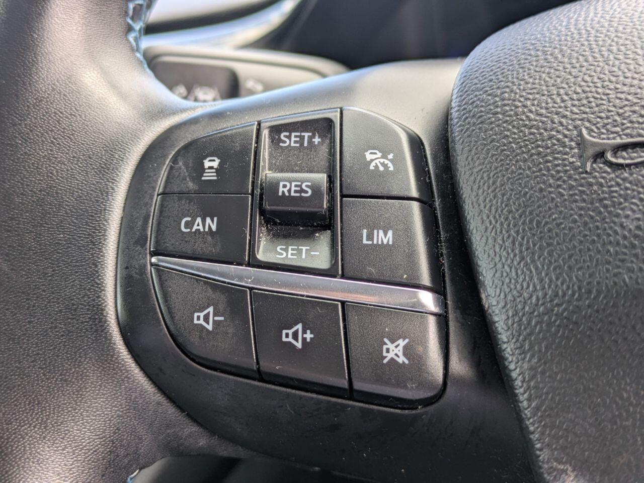 Ford Fiesta view 14