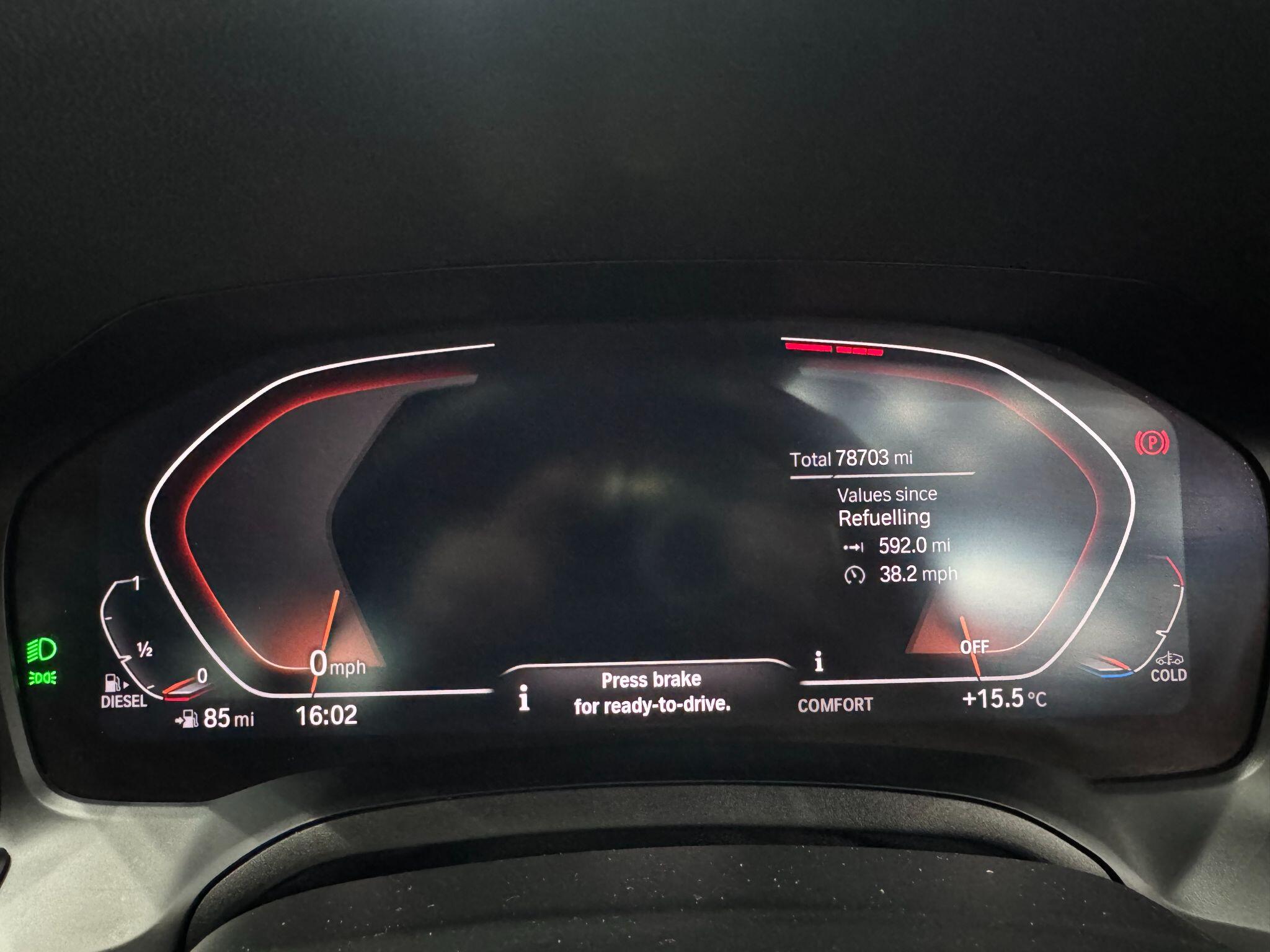 BMW 3 Series view 34