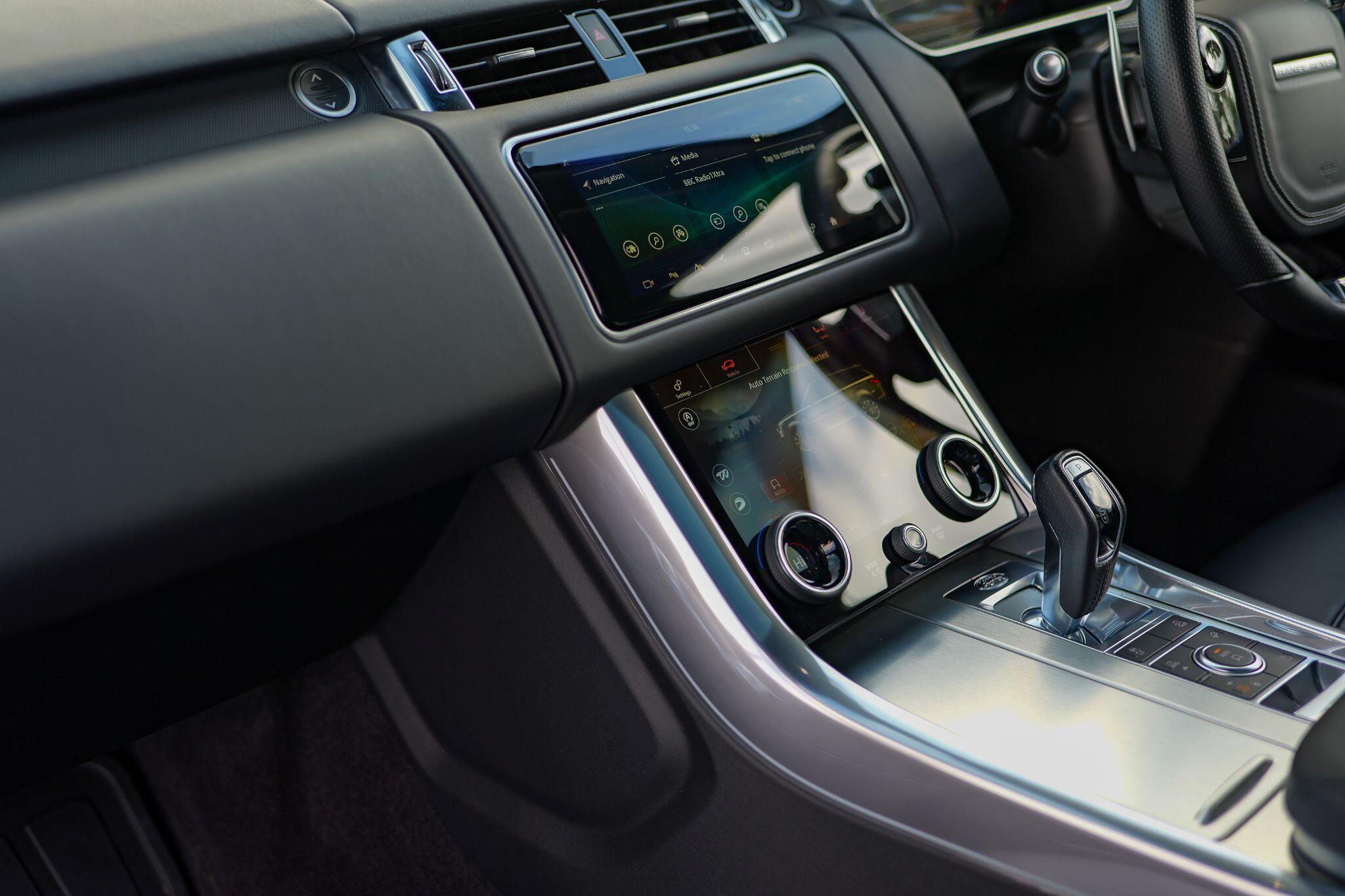 Land Rover Range Rover Sport view 20