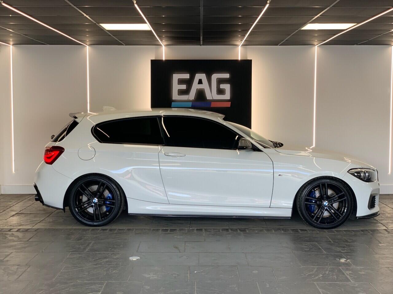 BMW 1 Series view 2