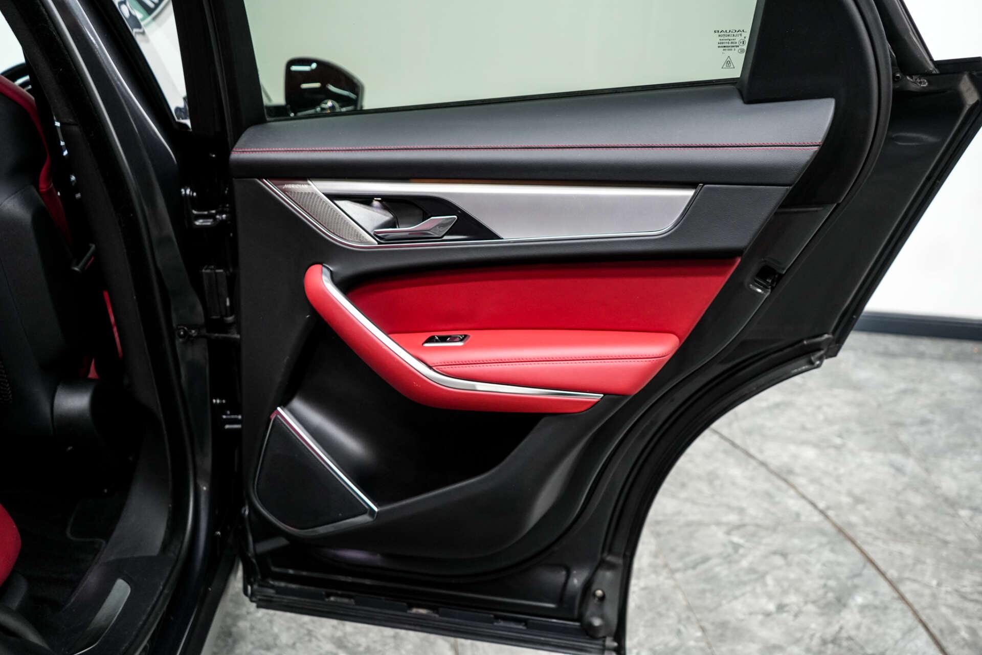 Jaguar F-Pace view 21