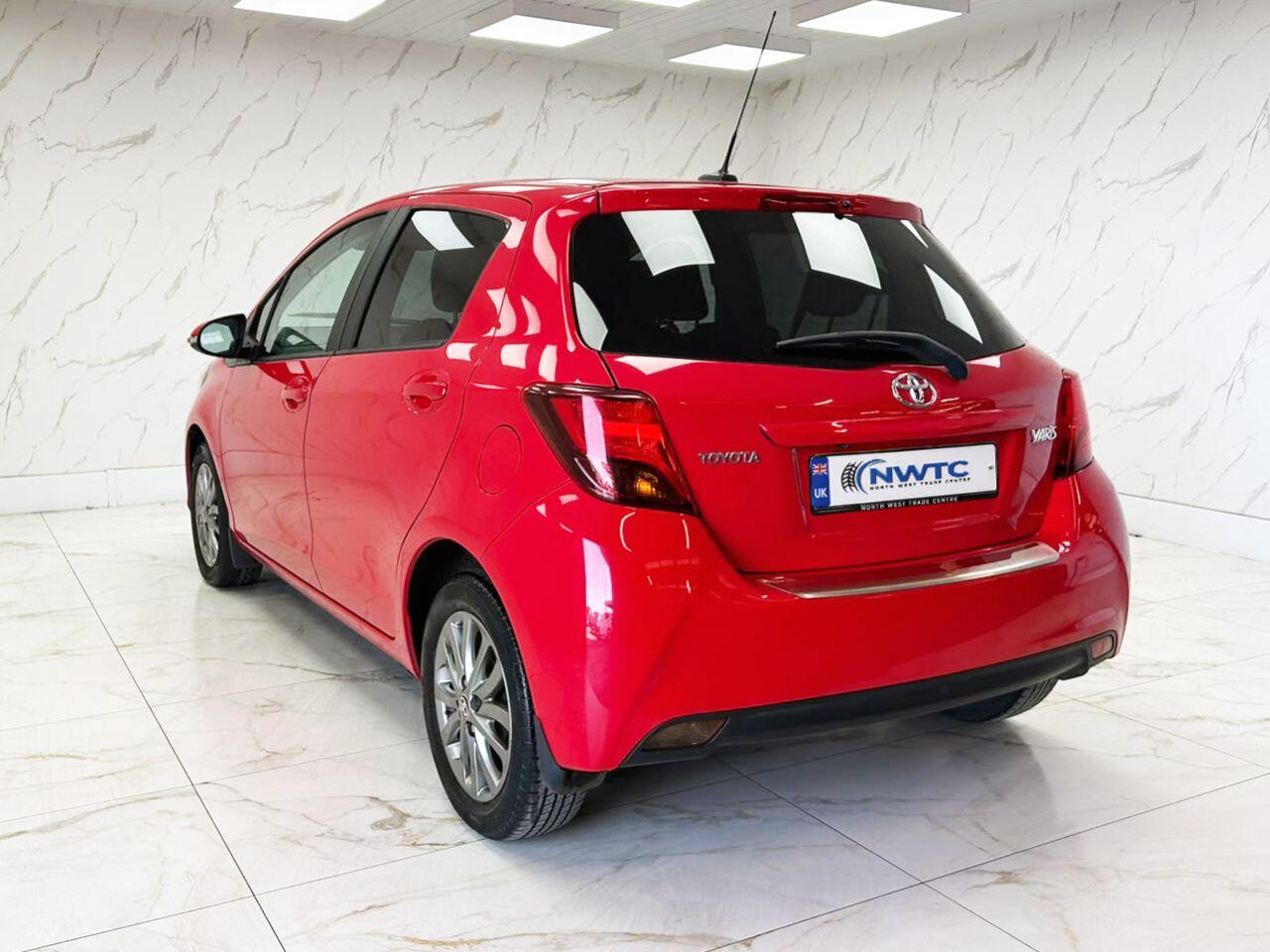 Toyota Yaris view 9