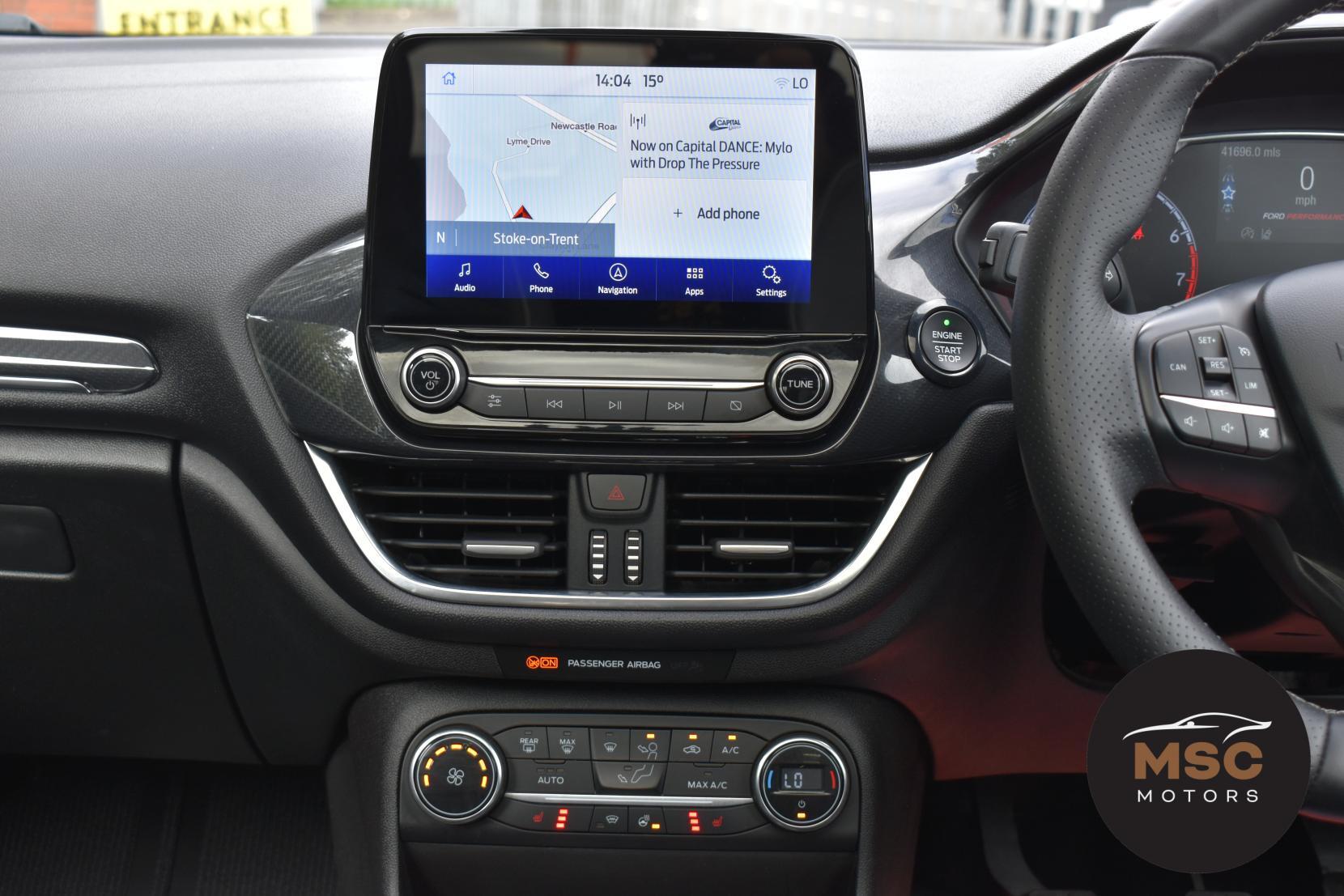 Ford Fiesta view 42