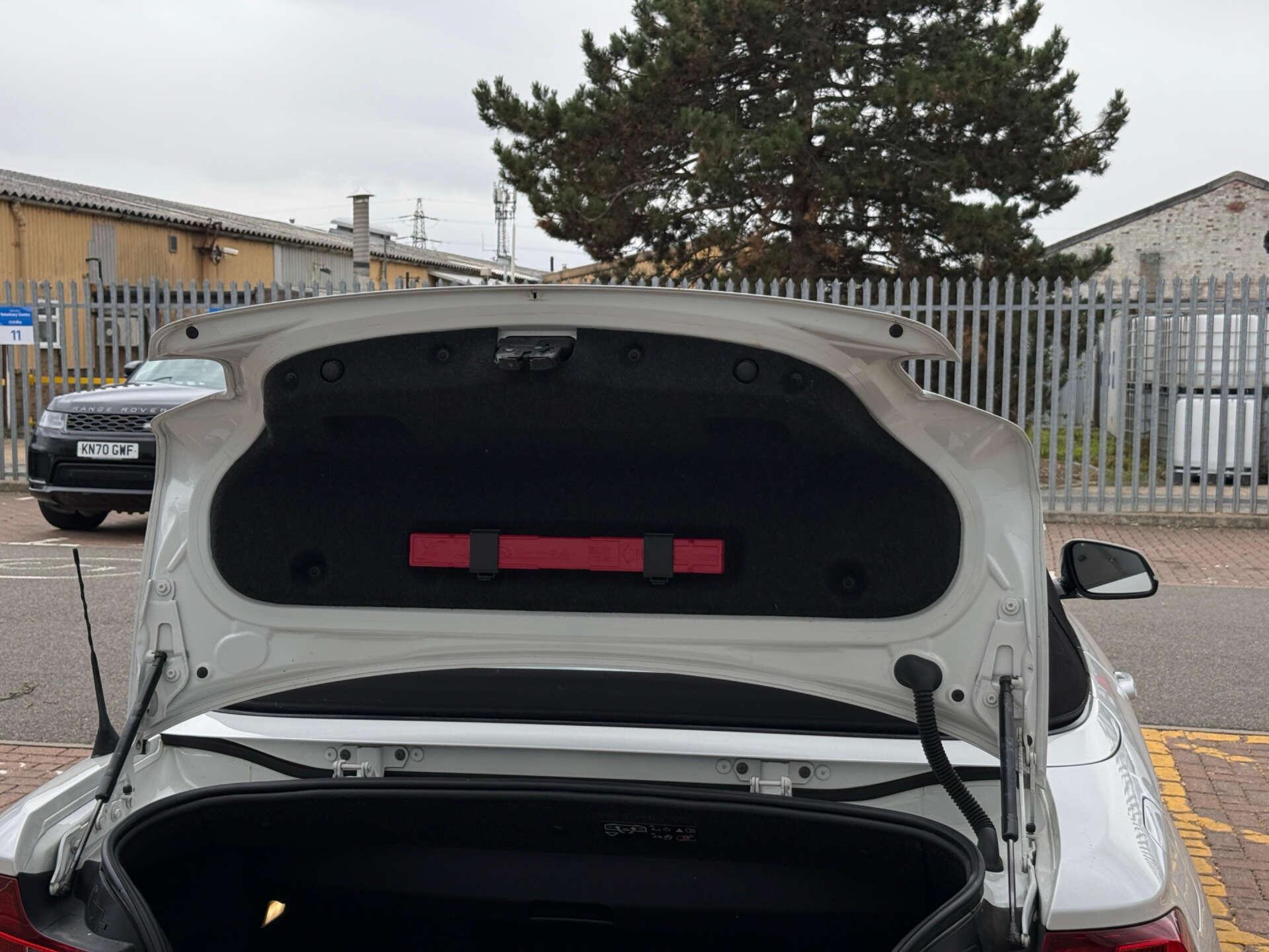 BMW 2 Series view 25