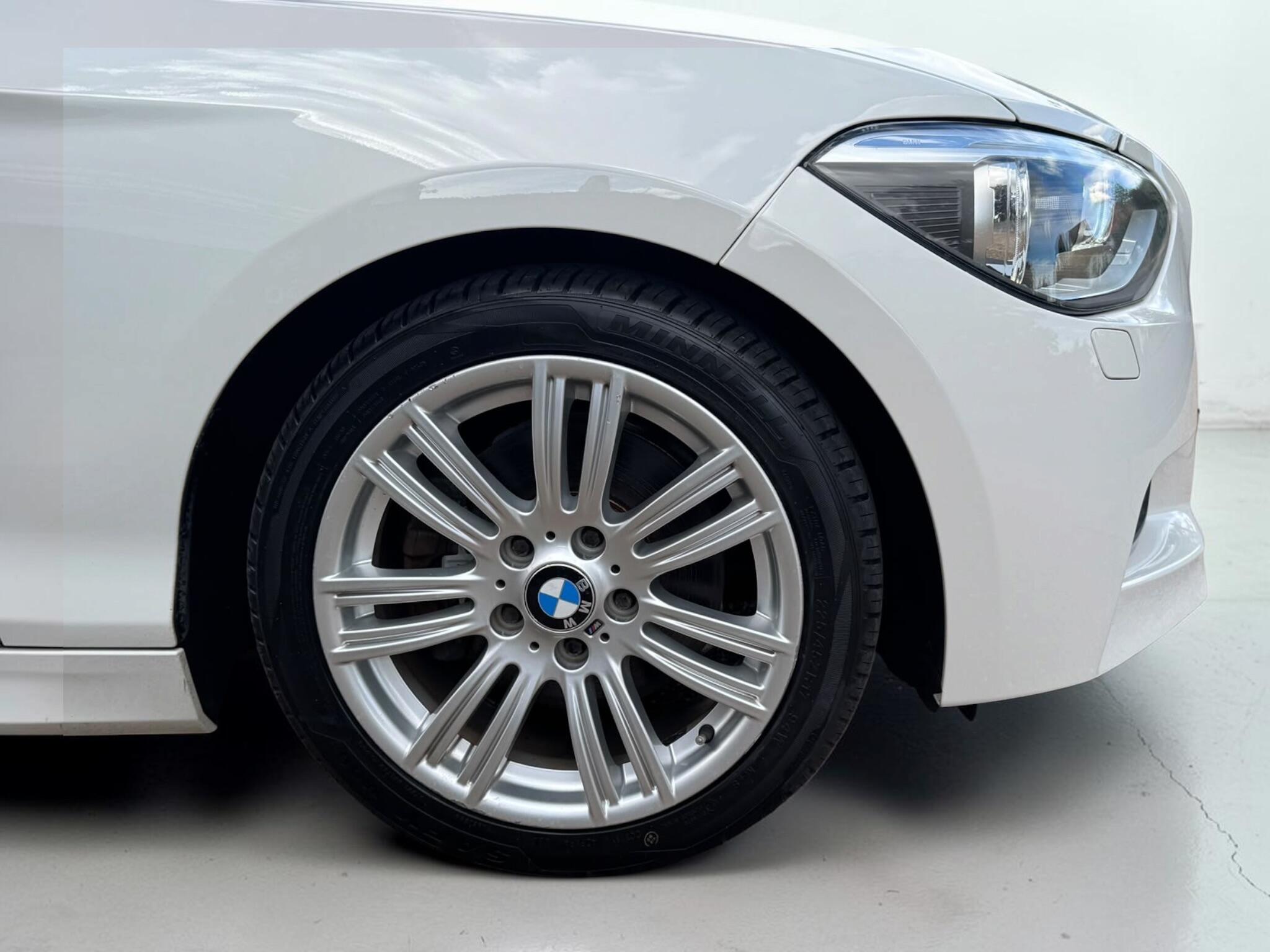 BMW 1 Series view 35