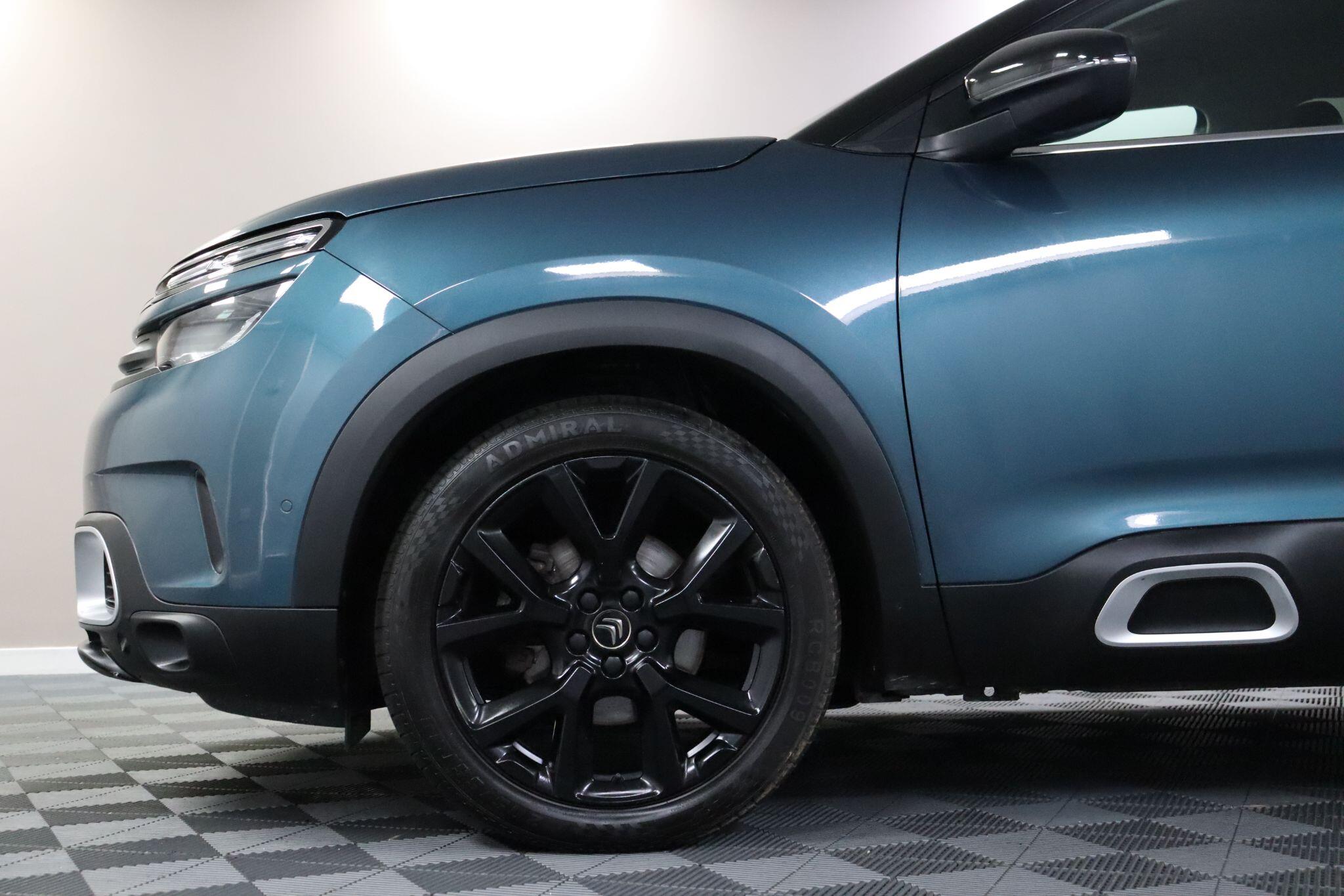 Citroen C5 Aircross view 29