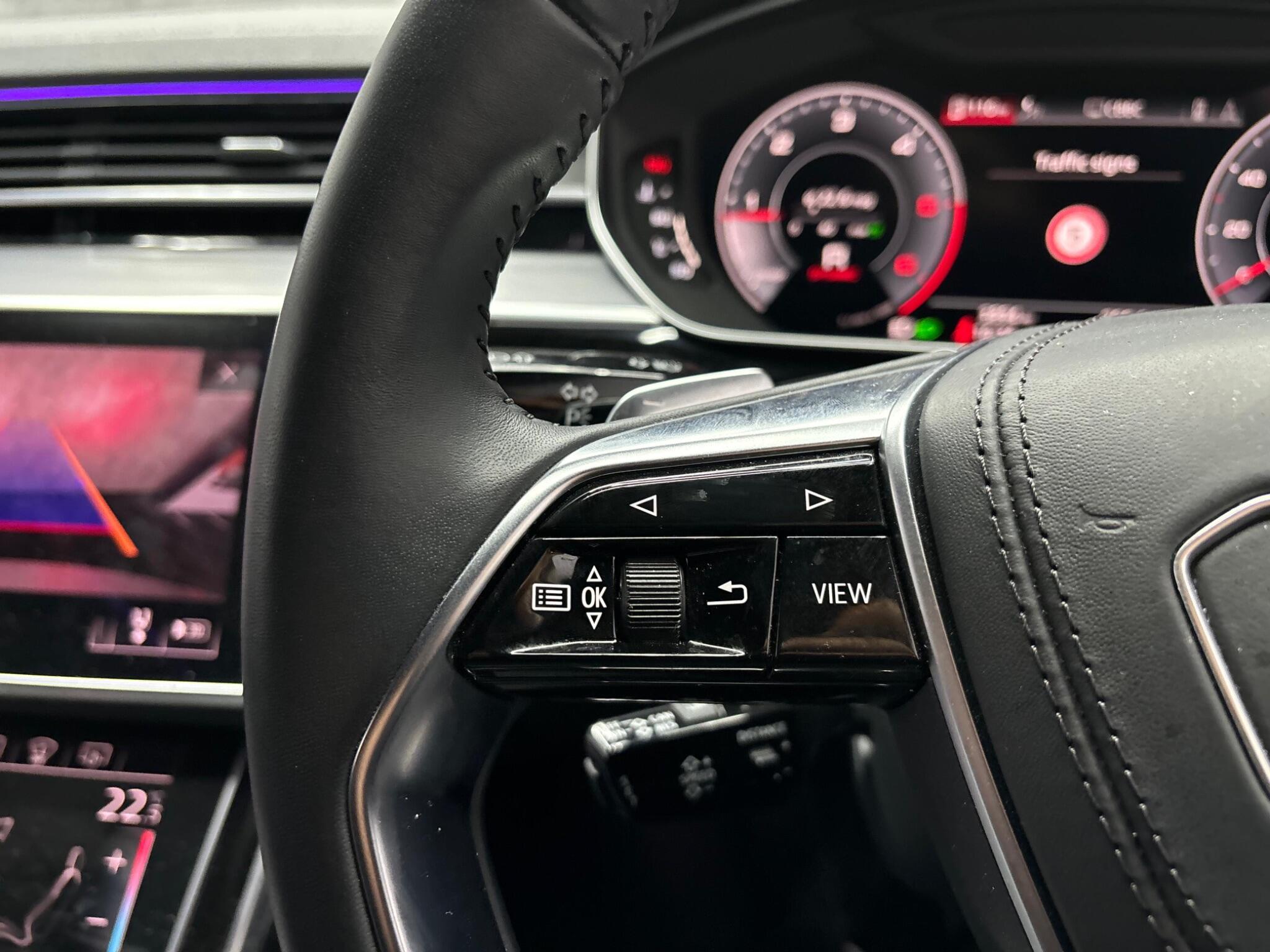 Audi A8 view 12