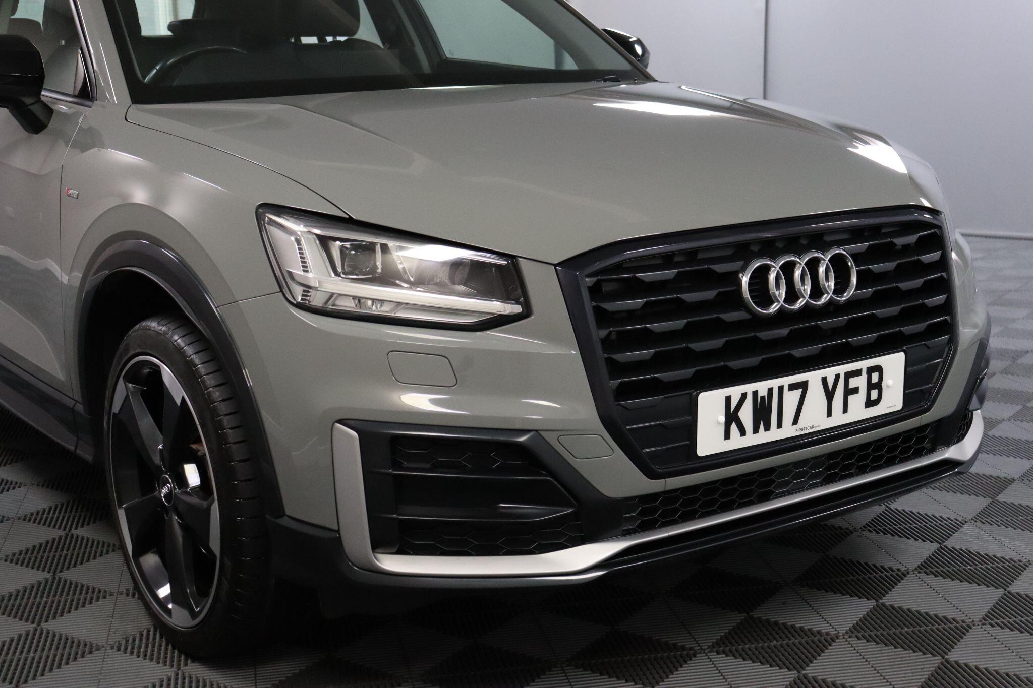 Audi Q2 view 26