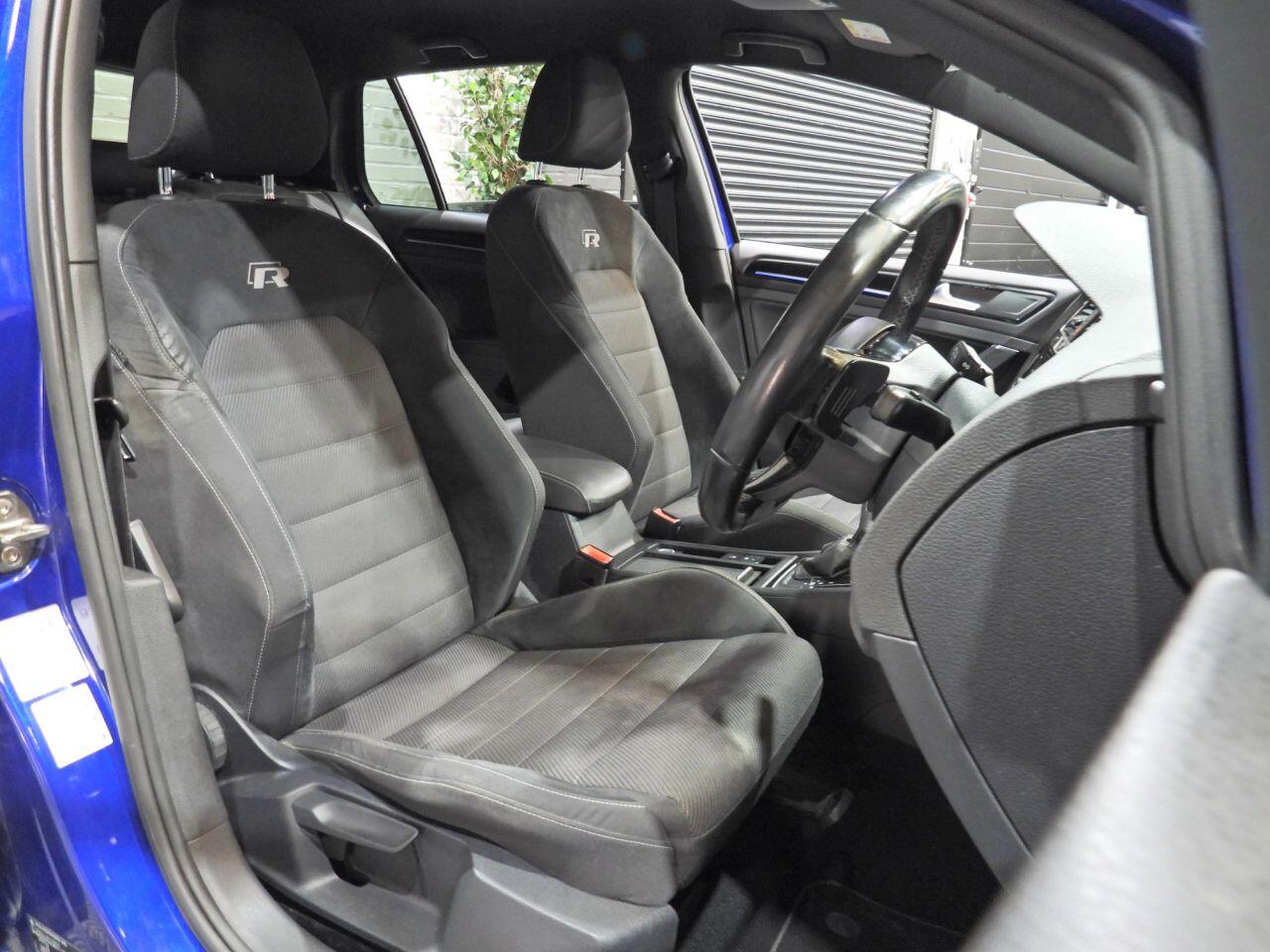 Volkswagen Golf view 16