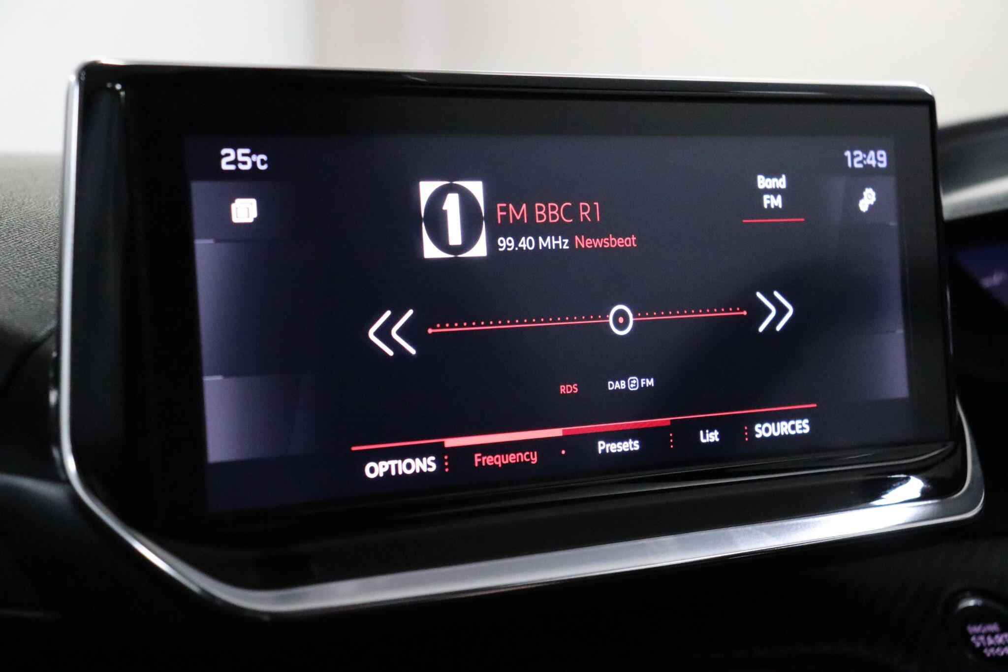 Peugeot 2008 view 39