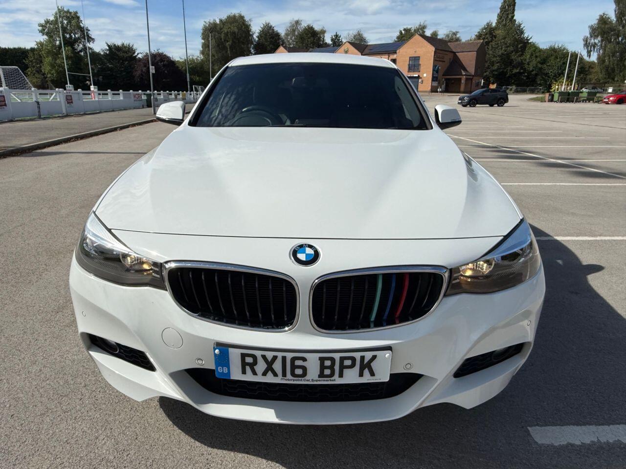 BMW 3 Series Gran Turismo view 12