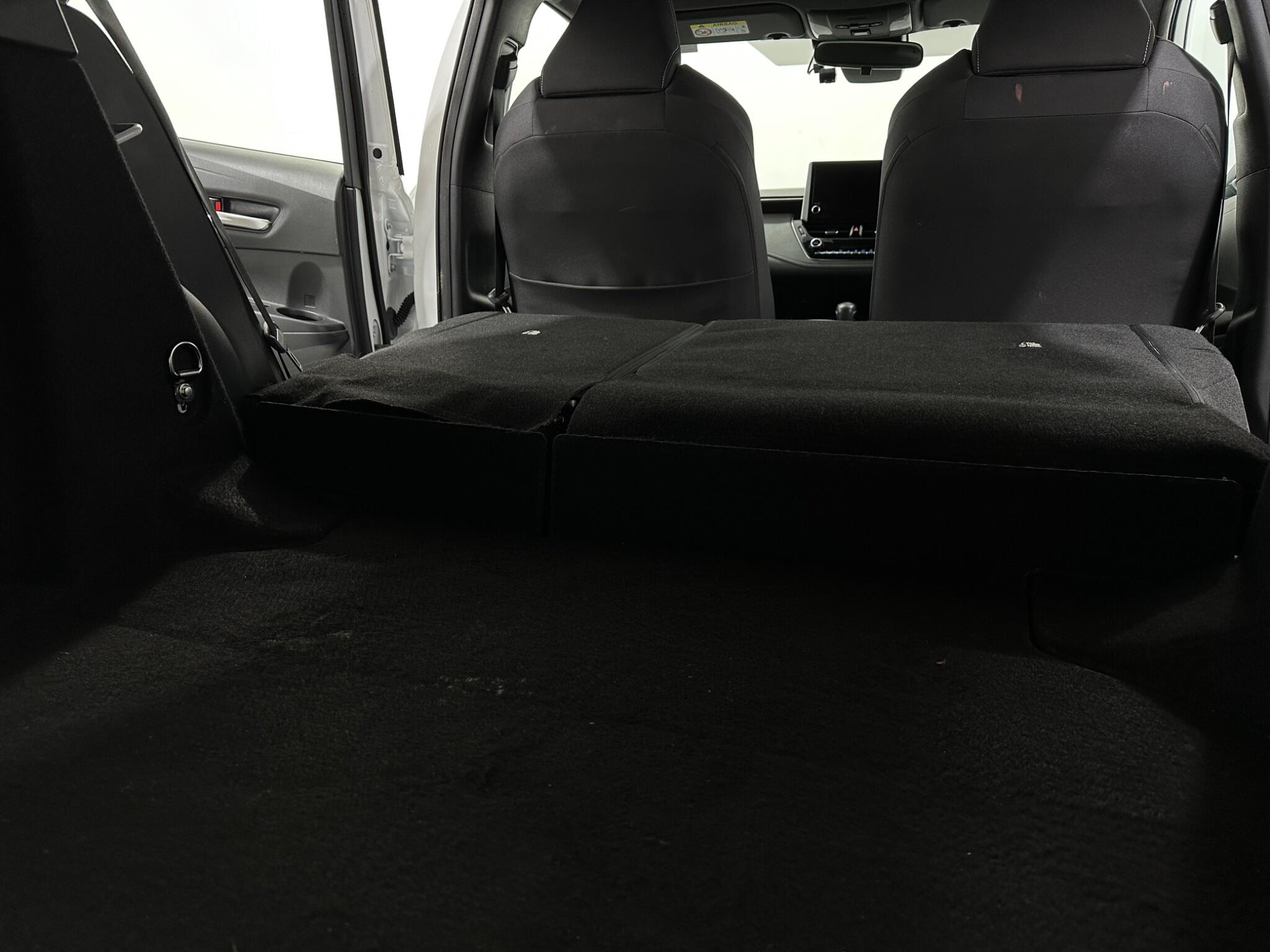 Toyota Corolla view 45