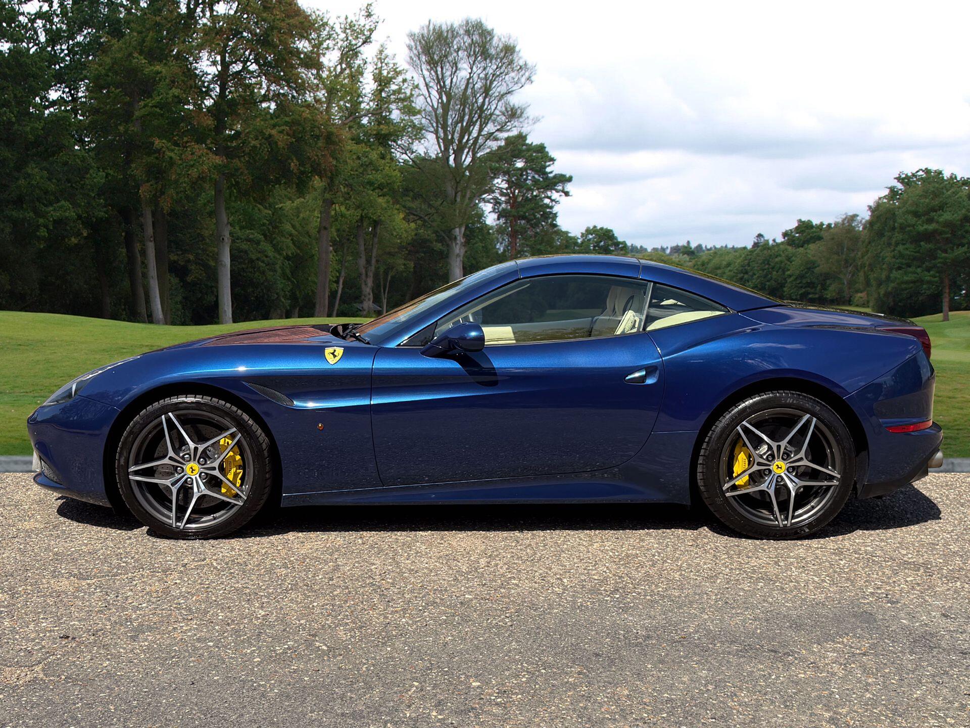 Ferrari California view 34