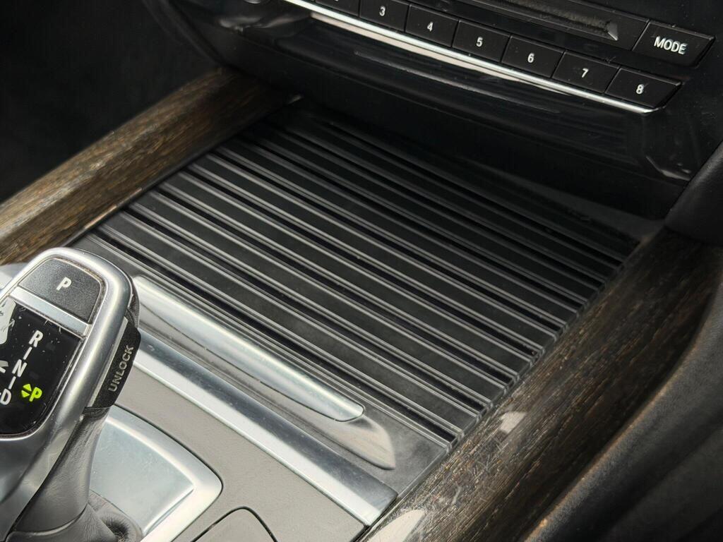 BMW X5 view 43