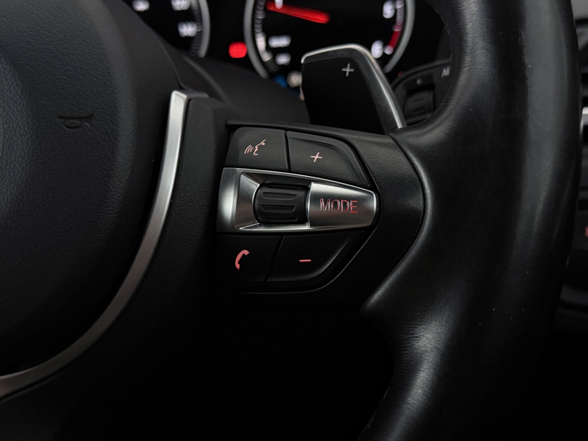 BMW X1 view 16