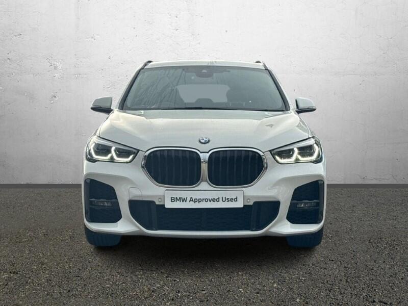 BMW X1 view 16