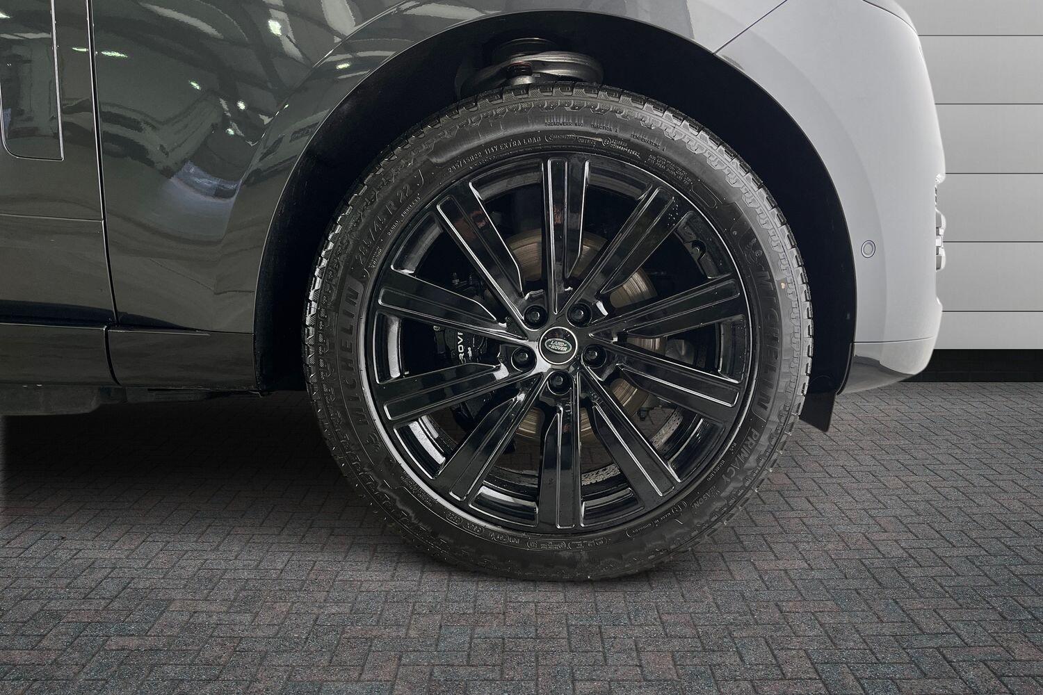 Land Rover Range Rover view 8