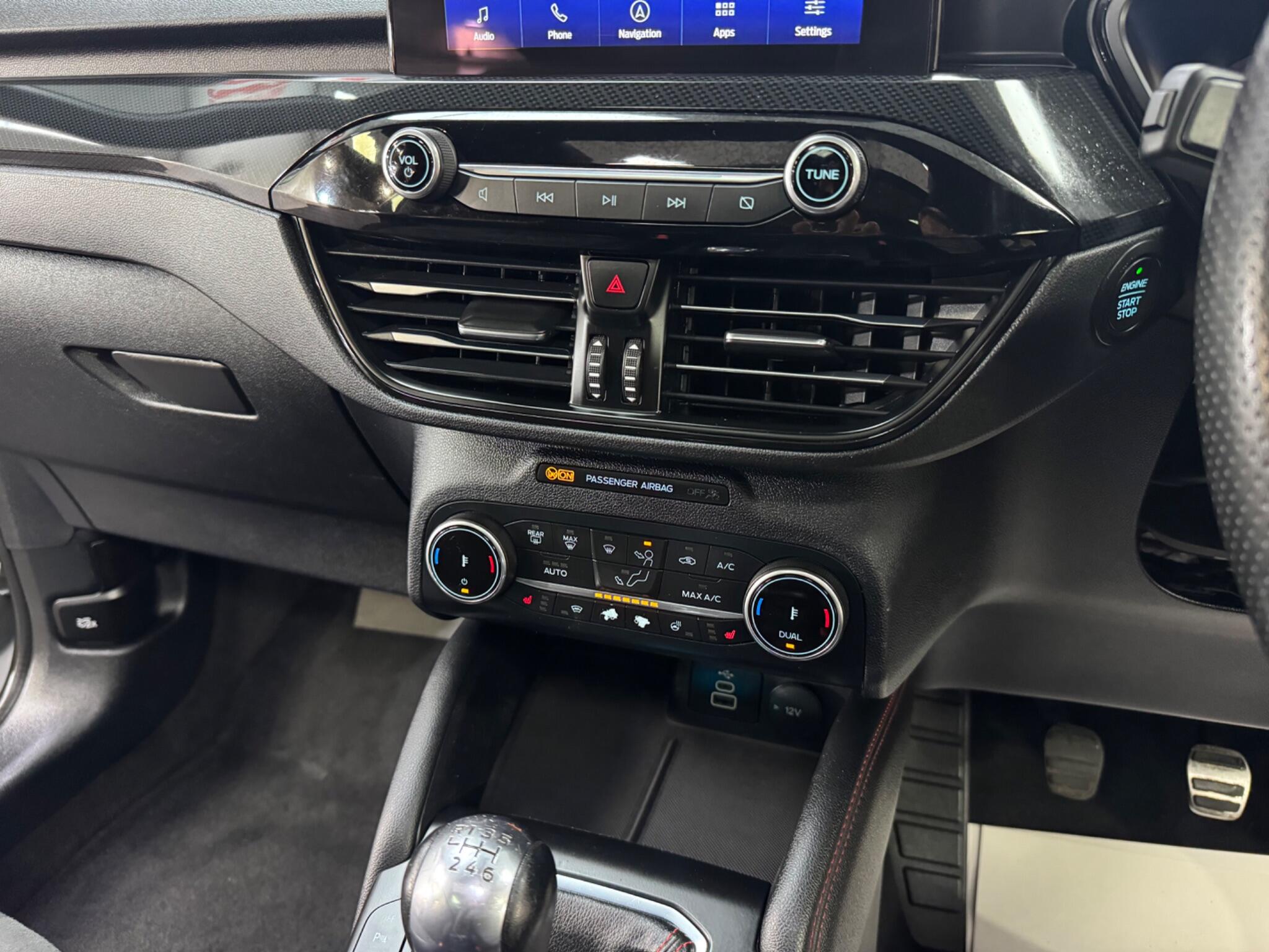 Ford Kuga view 28