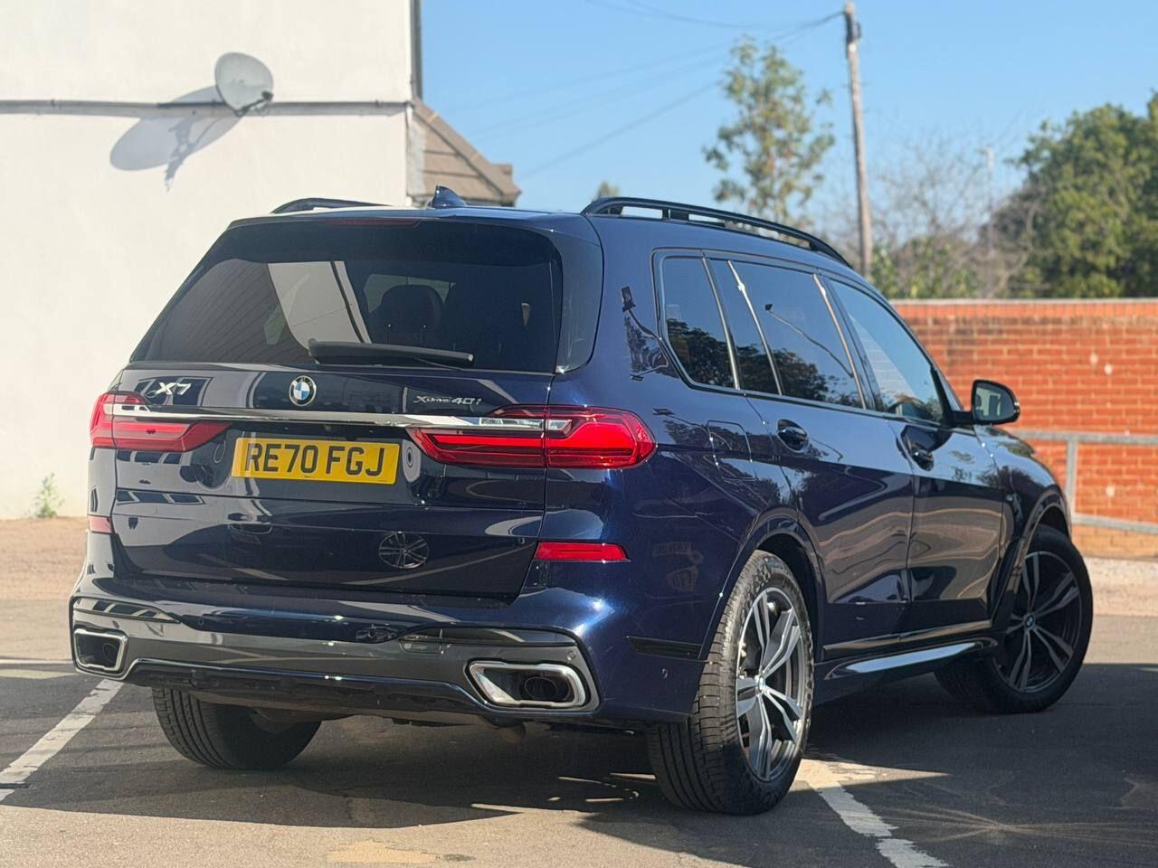 BMW X7 view 81