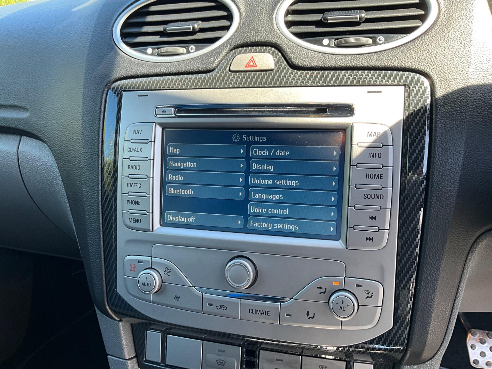 Ford Focus view 22