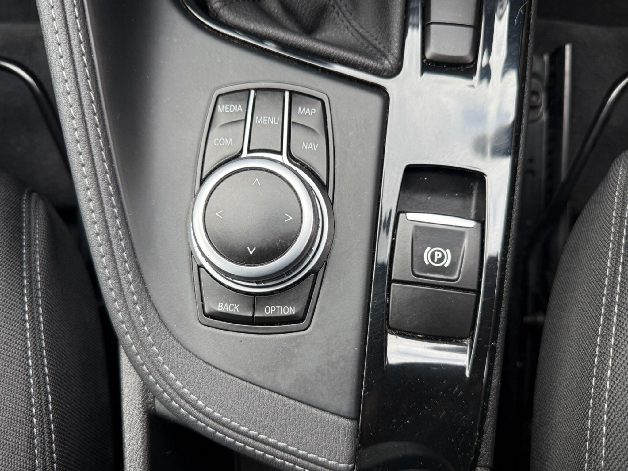 2019 BMW X1 image 32