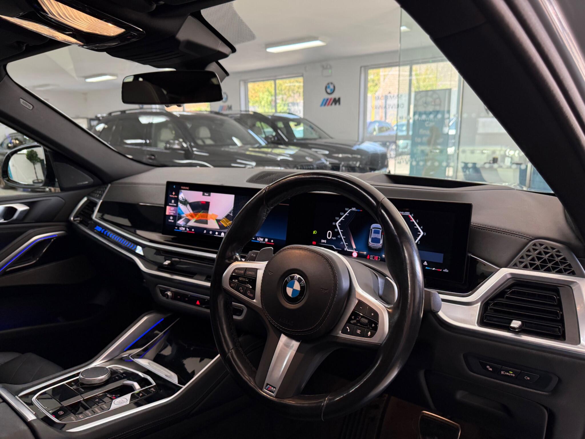 BMW X6 view 40